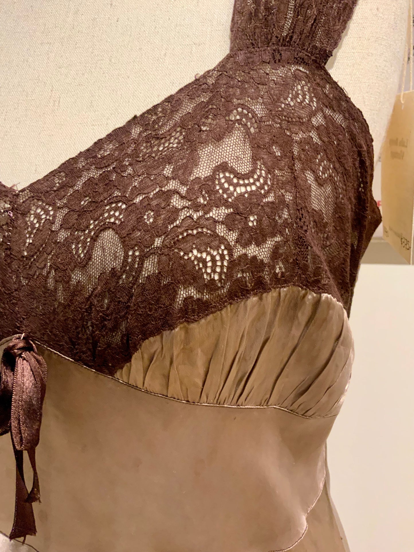 Hand Dyed 1930s-40s Bias Cut Satin Slip Dress | Chocolate Lace | Old Hollywood Lingerie
-30CB