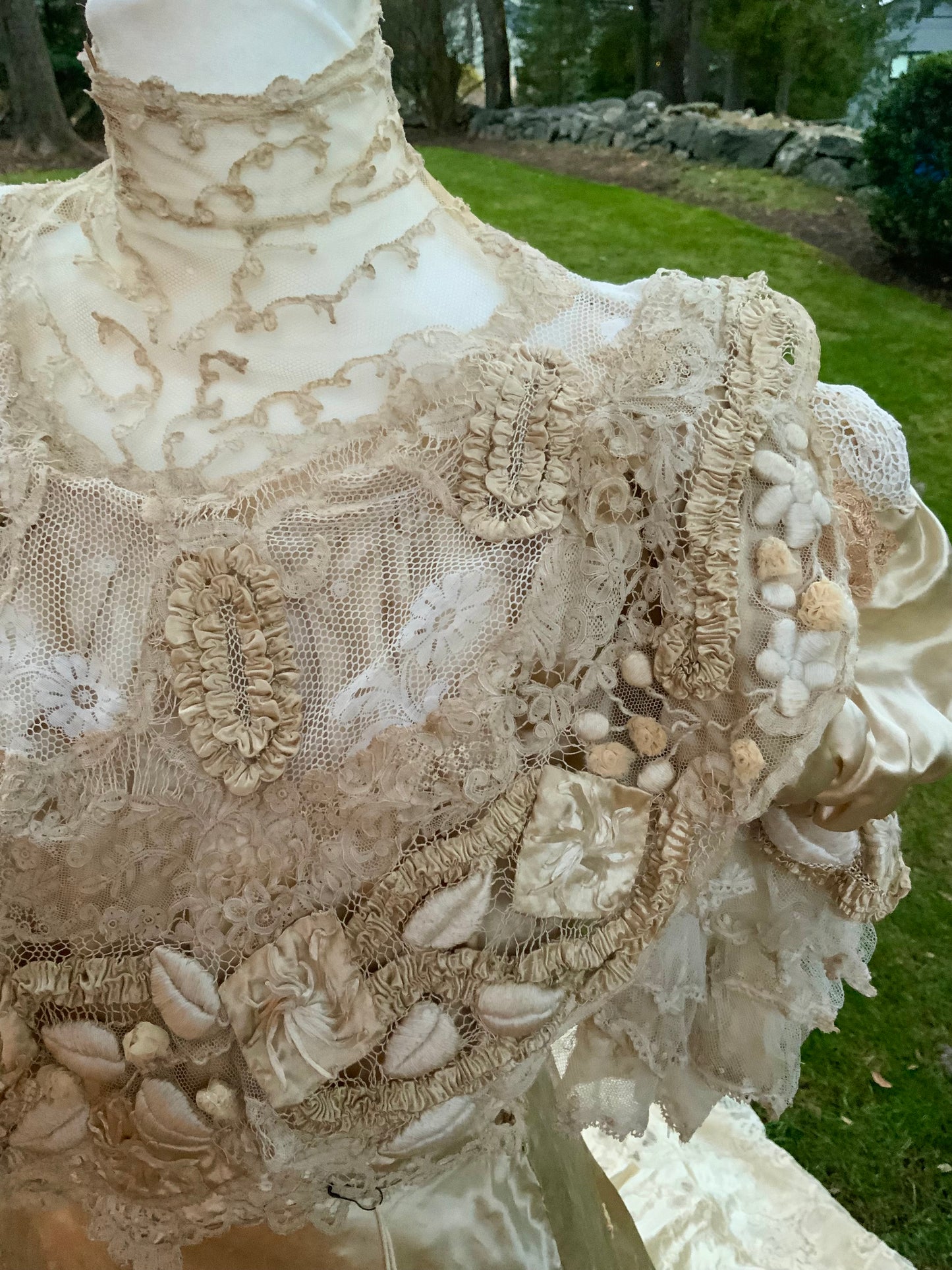 Victorian Silk Wedding Gown - 1890 - VI8