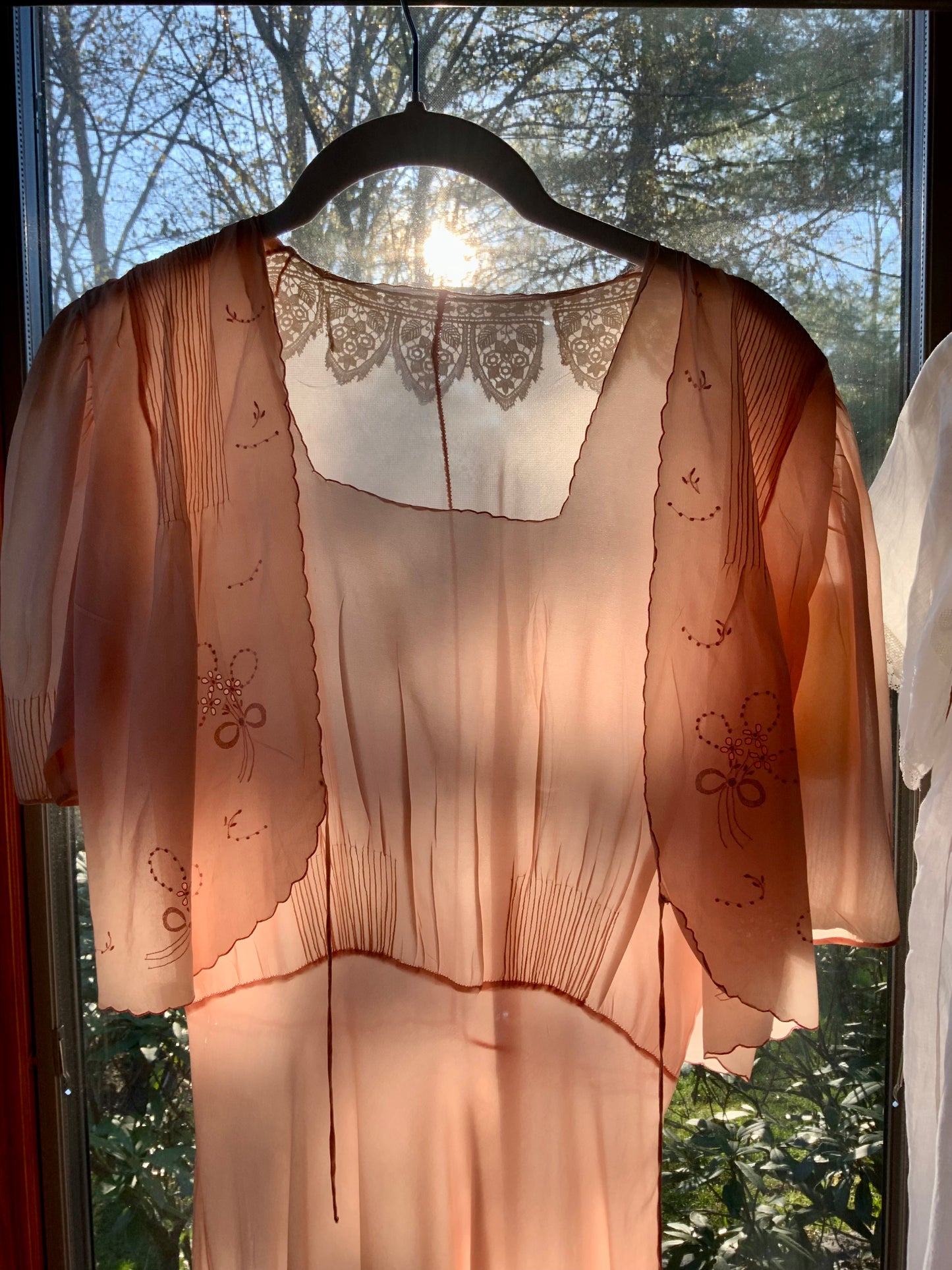 Silk. Nightgown - 40s - 40CC