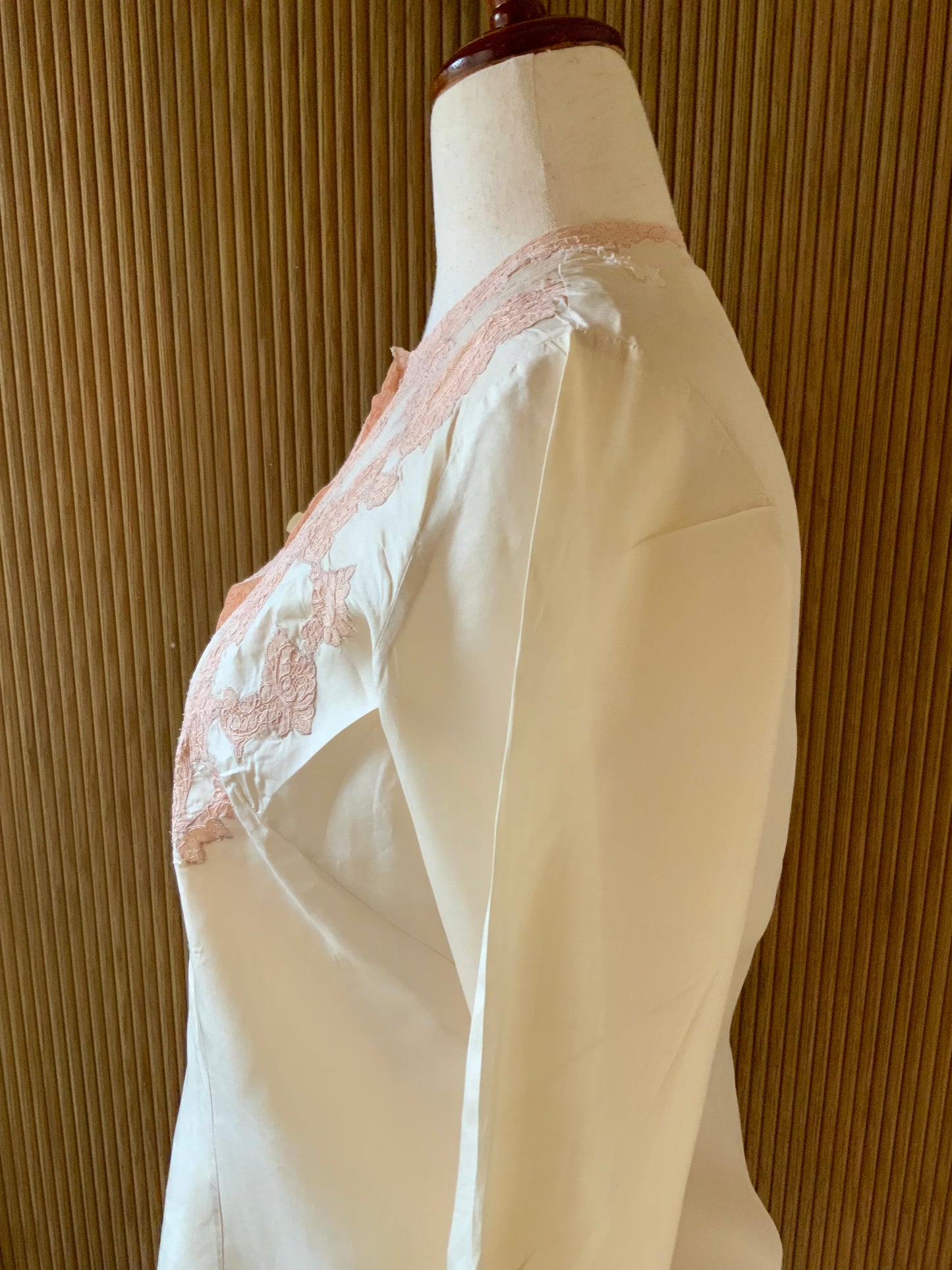 1930s Silk Blouse with Blush Lace Appliqué – Sheer Antique Chiffon Top, Romantic Lingerie Style, Bridal Boudoir Vintage-30BG