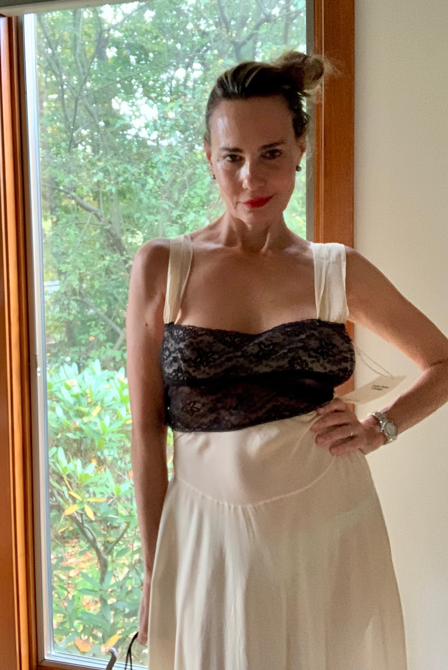 Silk Nightgown - Black Lace Embelishment - 30s - 30AO