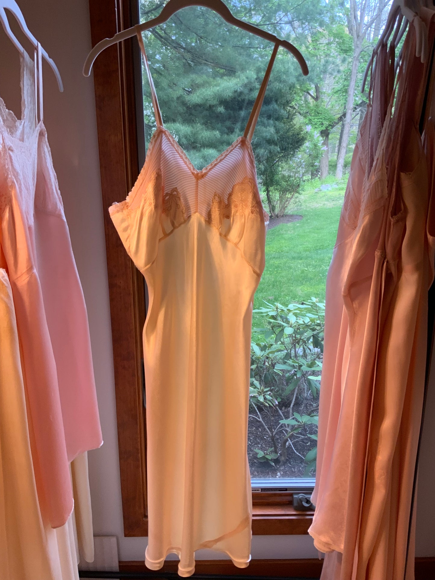 Late 1930s Peach Satin Slip Dress. Blush Pink Bodice. Floral Embroidery. Luxury Vintage Lingerie-40BR