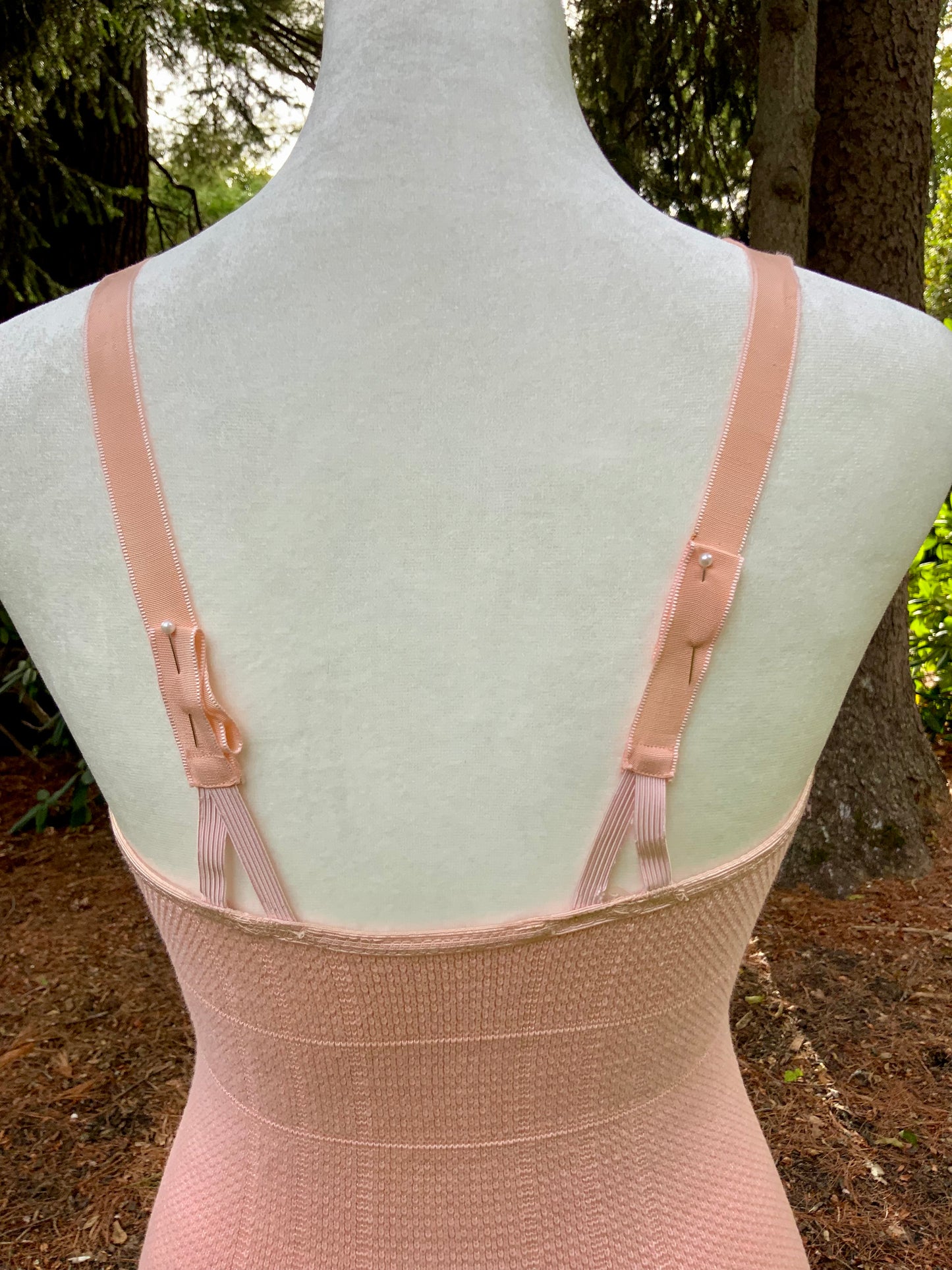 Vintage Corselet Girdle / Peach / Shaping Lingerie - Late 40s - 40AL corset