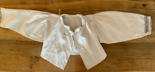 Embroidered Linen Underbodice from the estate of Lydia Gordon - 1890/1910- ED48