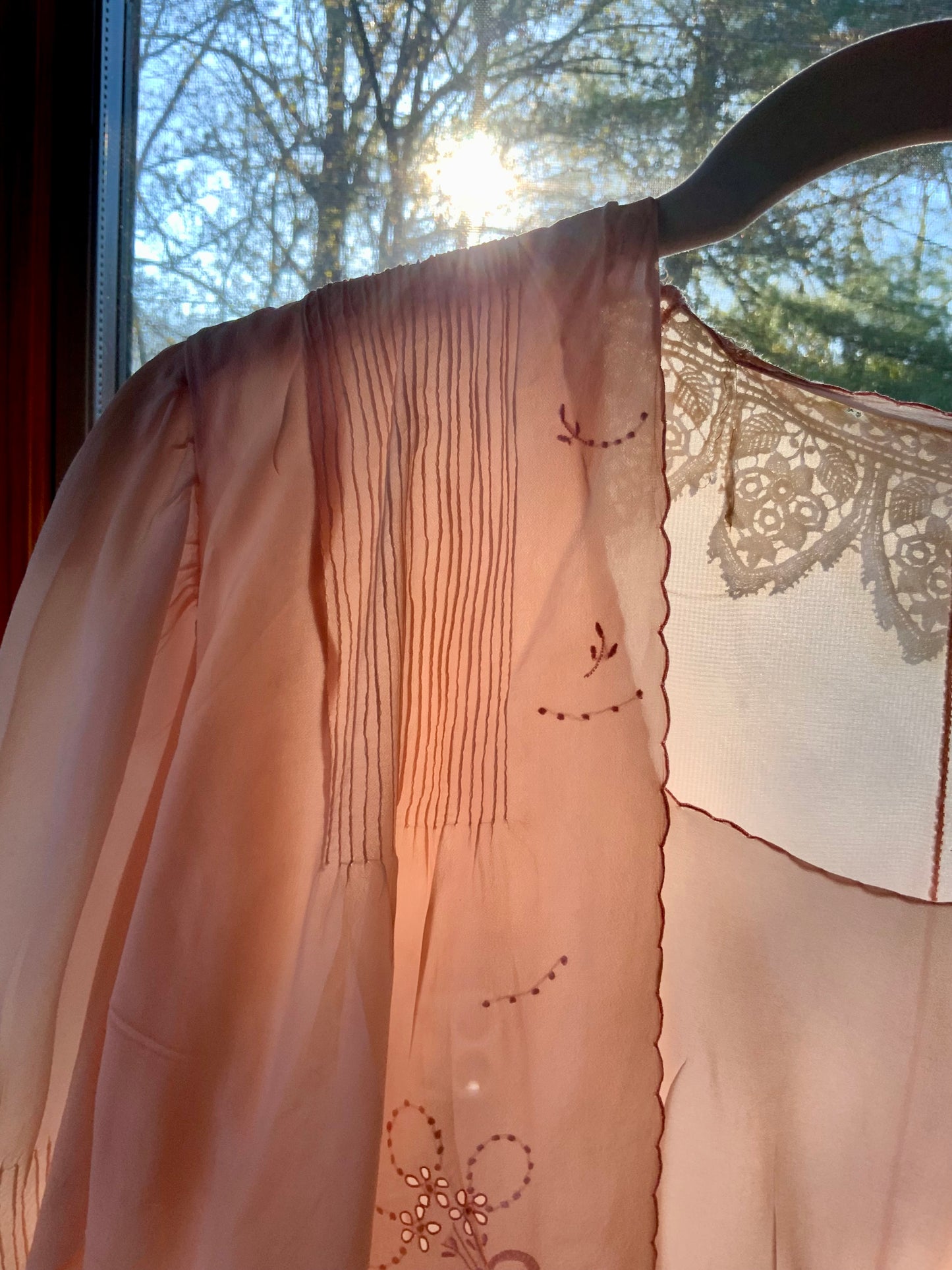 Silk. Nightgown - 40s - 40CC