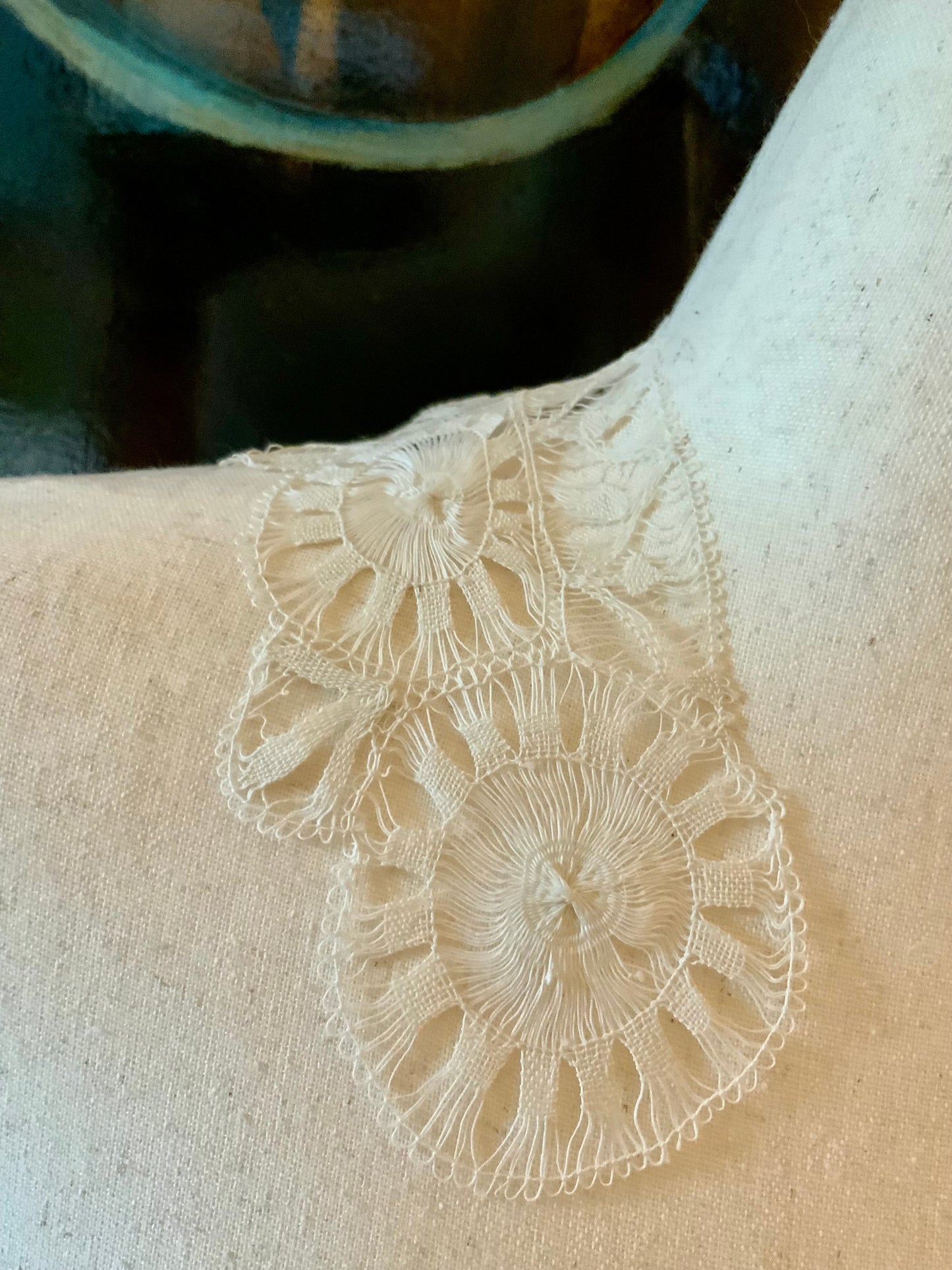 Antique Lace Collar Edwardian Tape Lace Rosette Design Handmade Delicate