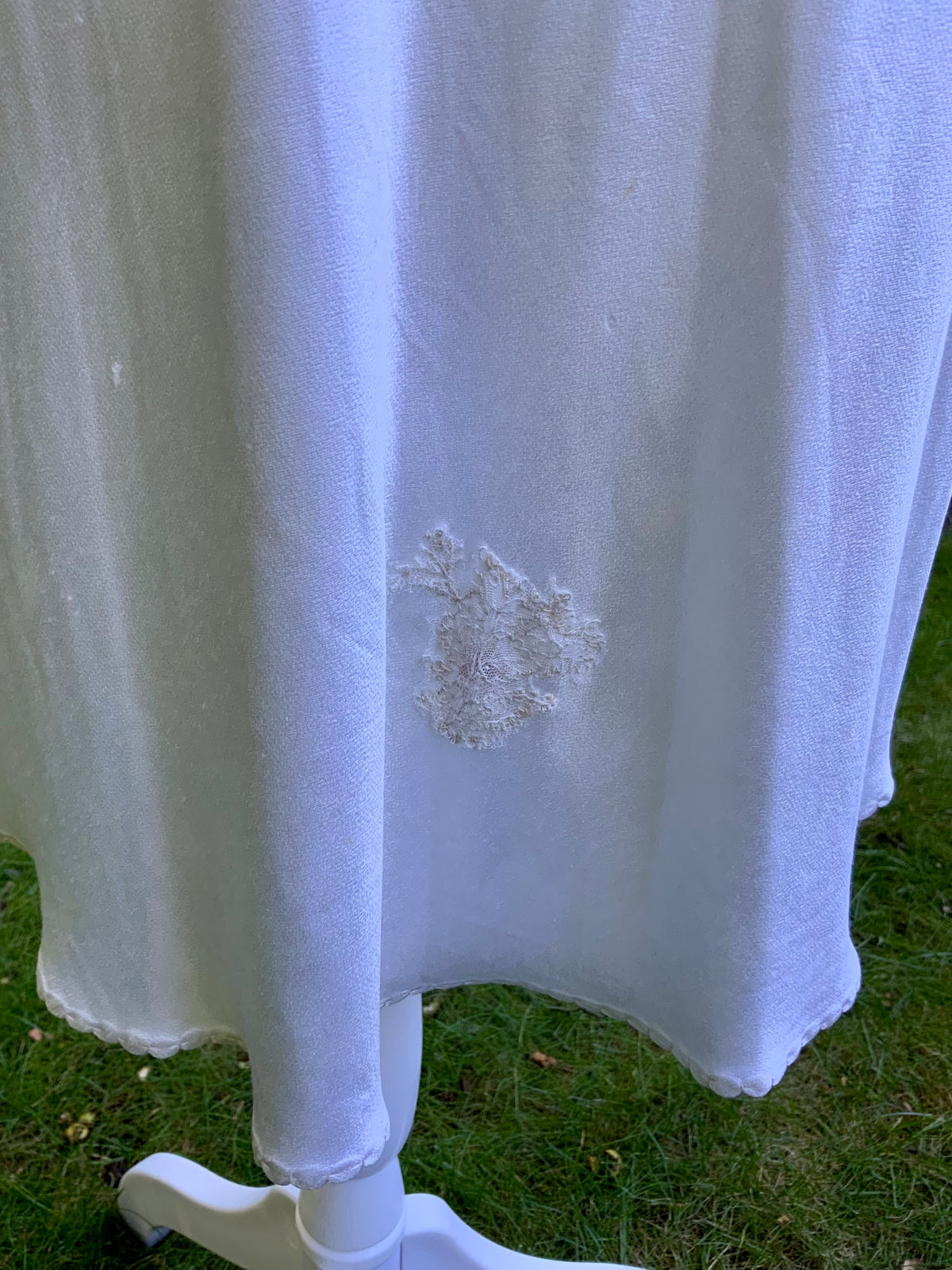 1930s Ivory Satin Bias Cut Slip Dress.40BY