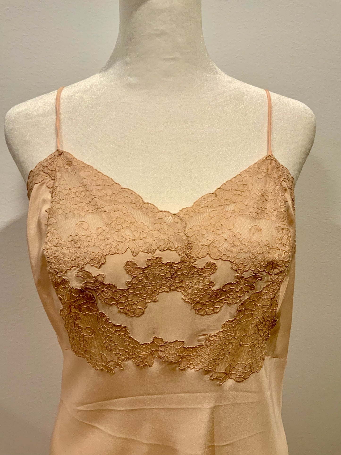 Late 1930s True Silk Peach Slip Dress with Lace Bodice | Bias Cut Antique Lingerie-40AR