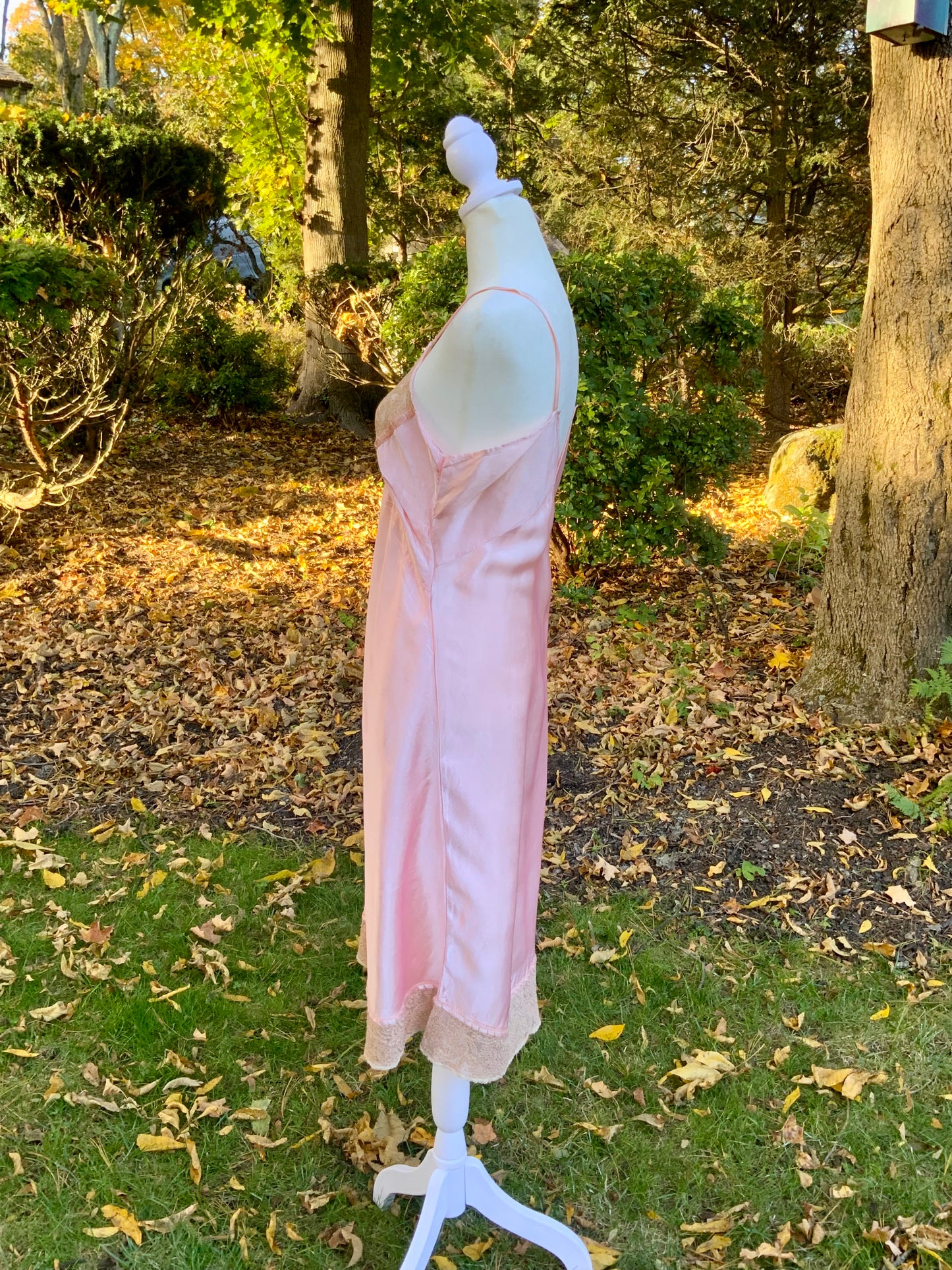 1930s Pink Rayon Satin Slip Dress – Vintage Lace Bodice & Hem-40B4