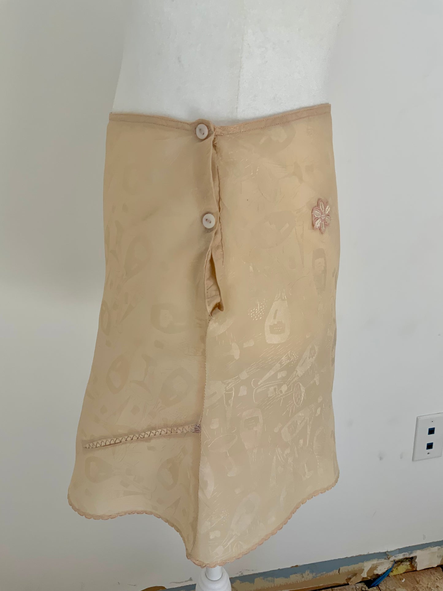 1950s Champagne Novelty Jacquard Tap Pants | Silk Blend Cocktail Motif Boudoir Shorts-50BE