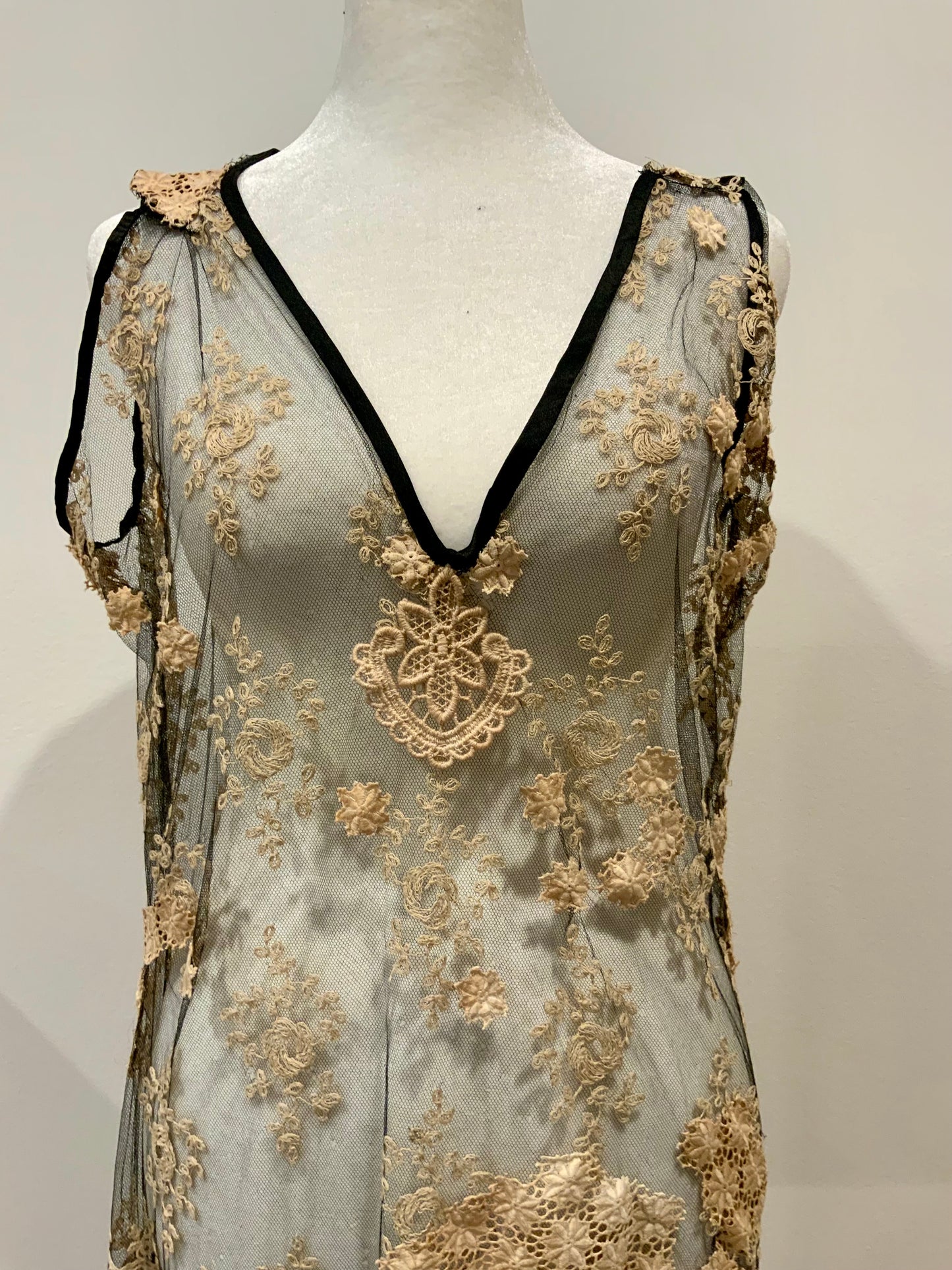 Rare 1920s French Lace Dress. Black Net & Pink Floral Embroidery. Restored Antique Flapper Dress.20AT.