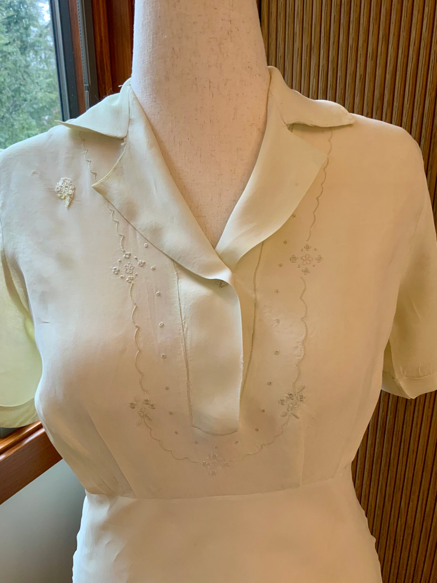 Authentic 1930s 1940s Ivory Silk Satin Day Dress Embroidered Vintage Dress- 40AO