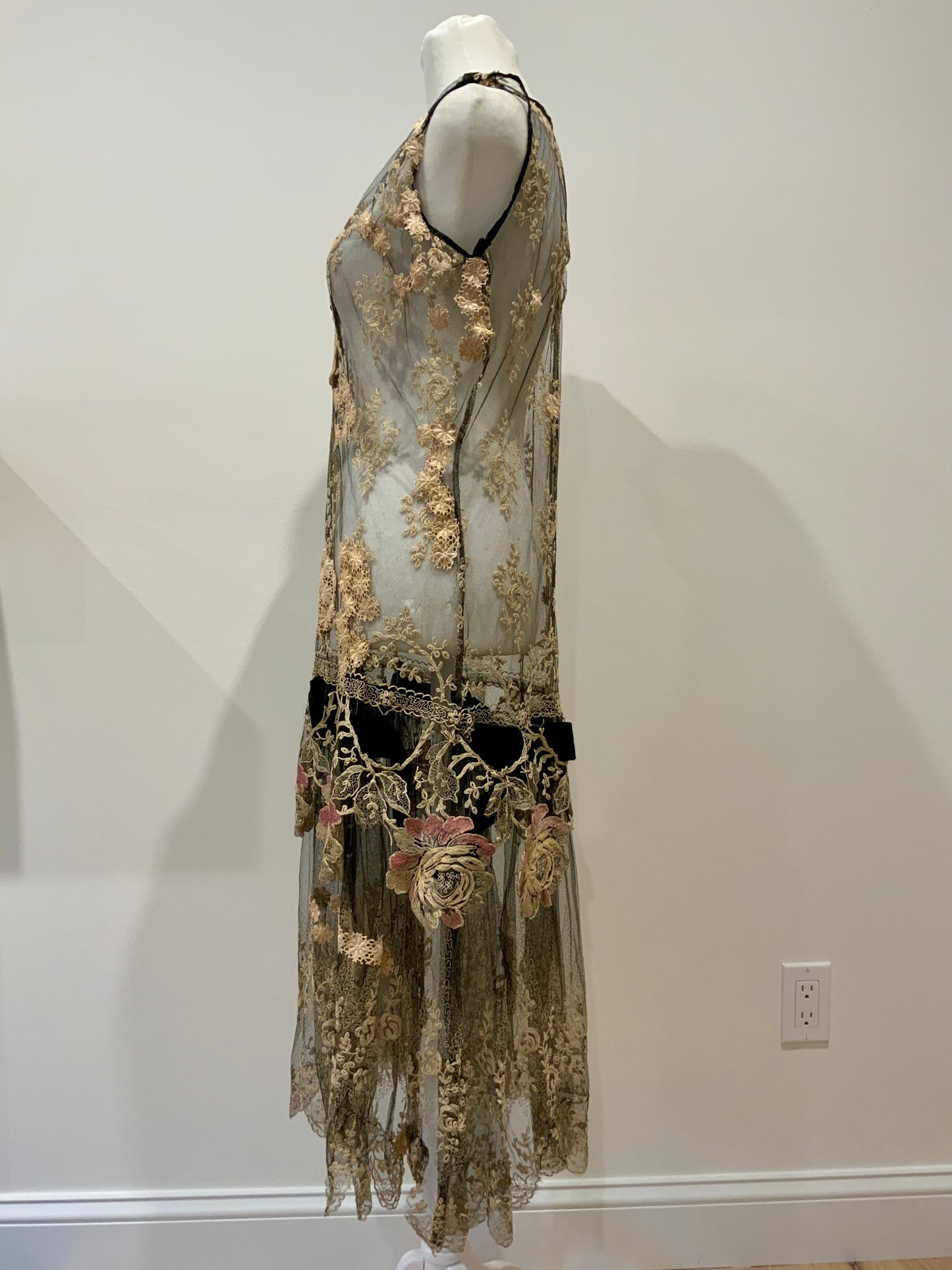 Rare 1920s French Lace Dress. Black Net & Pink Floral Embroidery. Restored Antique Flapper Dress.20AT.