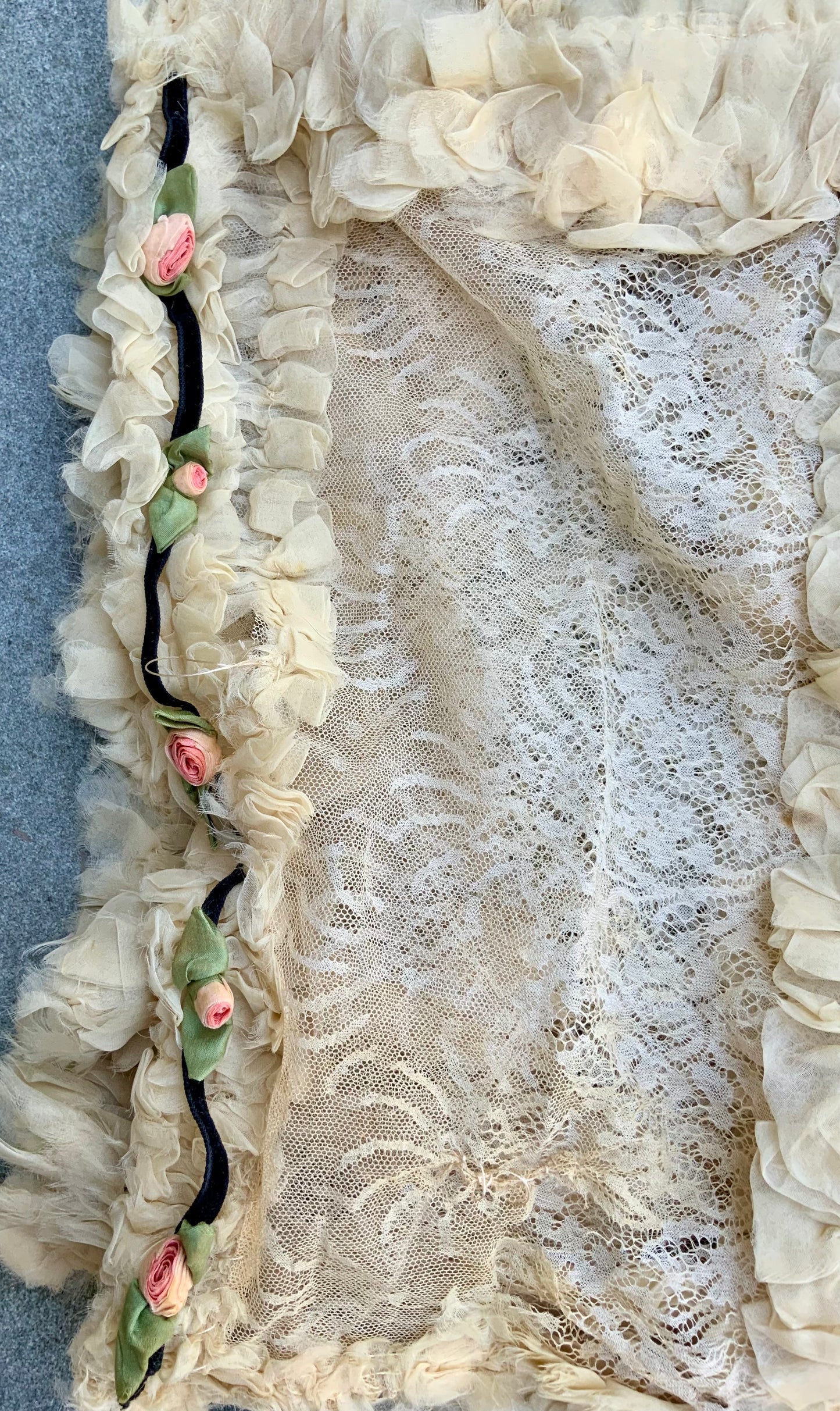 Rare Antique Edwardian Lace & Chiffon Ruffle Scarf Shawl w/ Ribbon Rosettes – Iconic -VI1734j