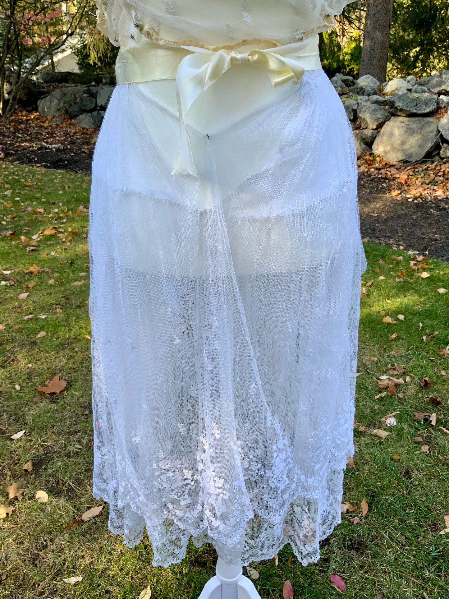 Antique Tulle Dress -Filet Lace – Early 1900s – ED40