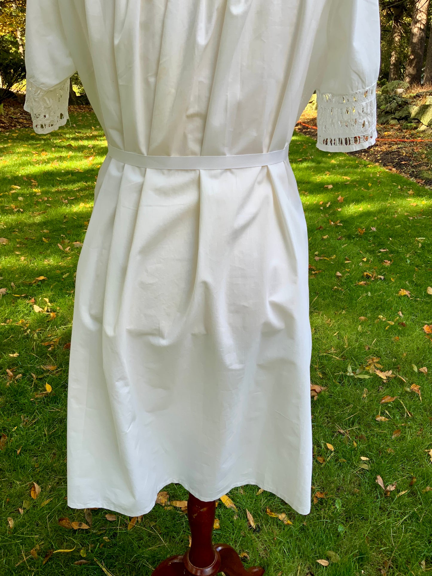 Edwardian White Cotton & Lace Nightgown | Heirloom Vintage  - 1905/1915 - ED21