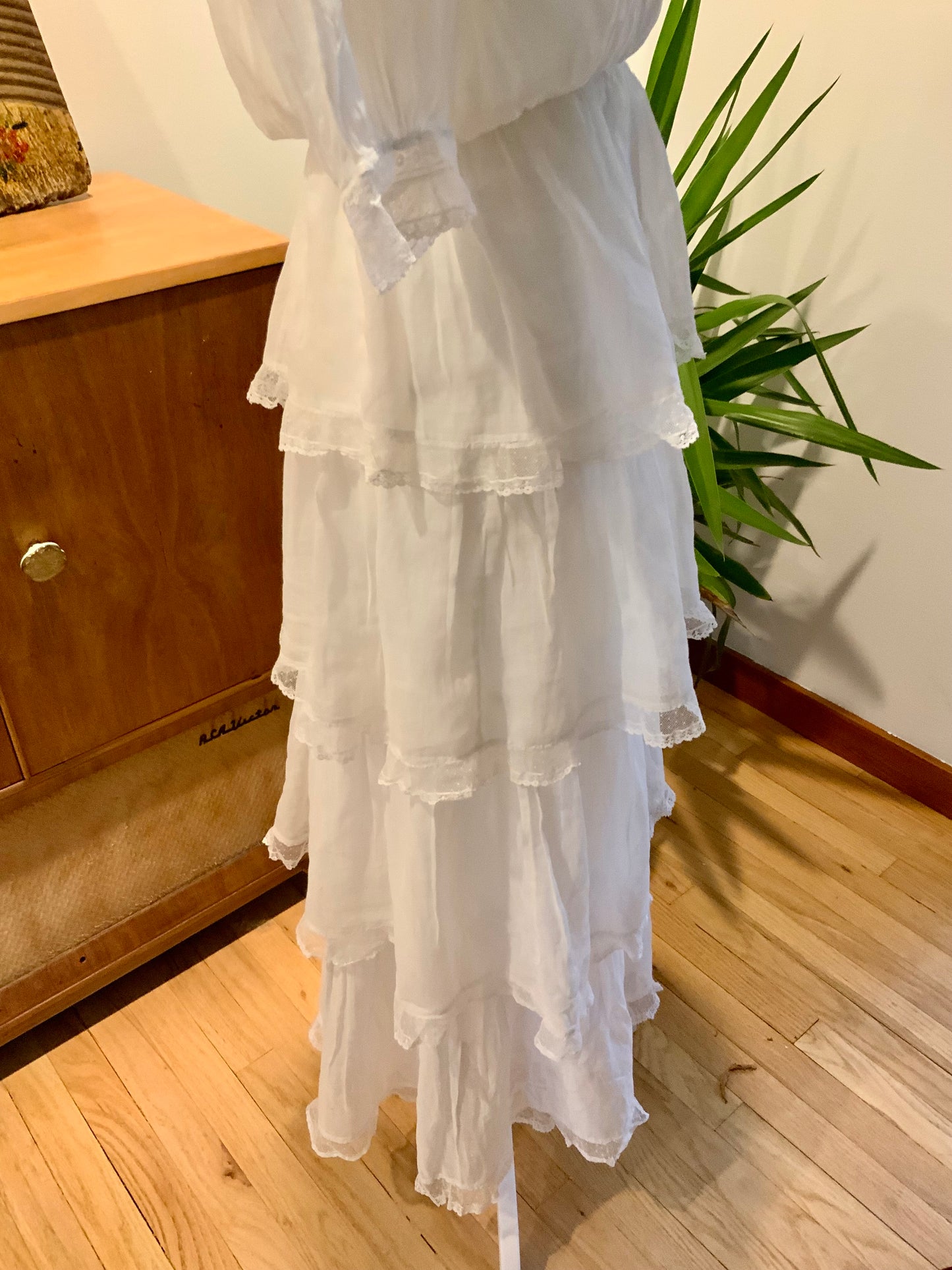 Edwardian White Cotton & Lace Tiered Tea Dress | Antique 1910s Lingerie Gown - ED31