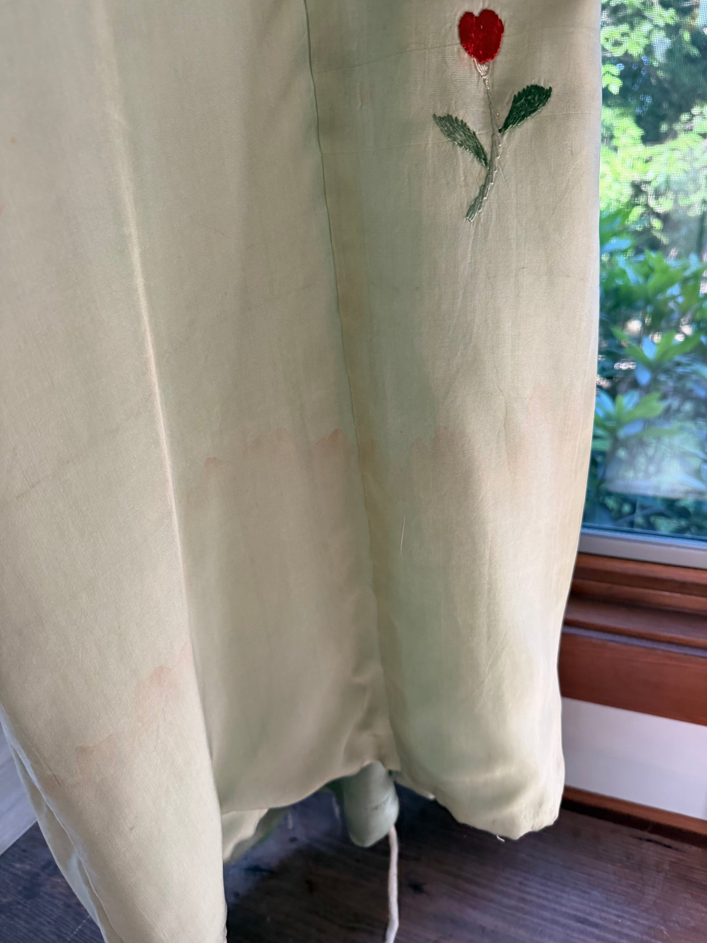 Vintage Japanese Silk Embroidered Kimono | Celadon Green Floral Robe
-40CD