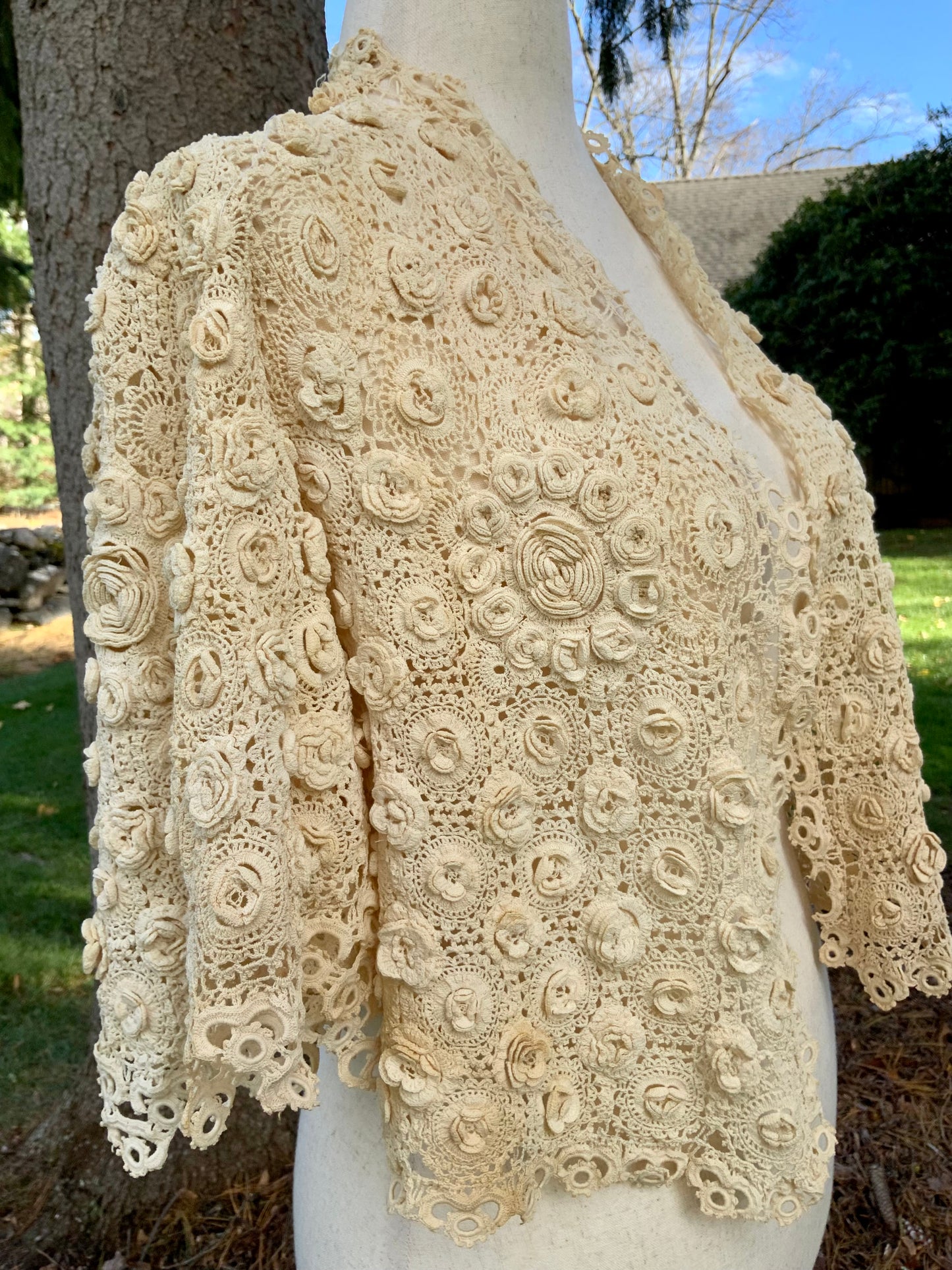 1930s–40s Hand-Crocheted Irish Lace Jacket — Antique Ivory Floral Jaclet-30AW