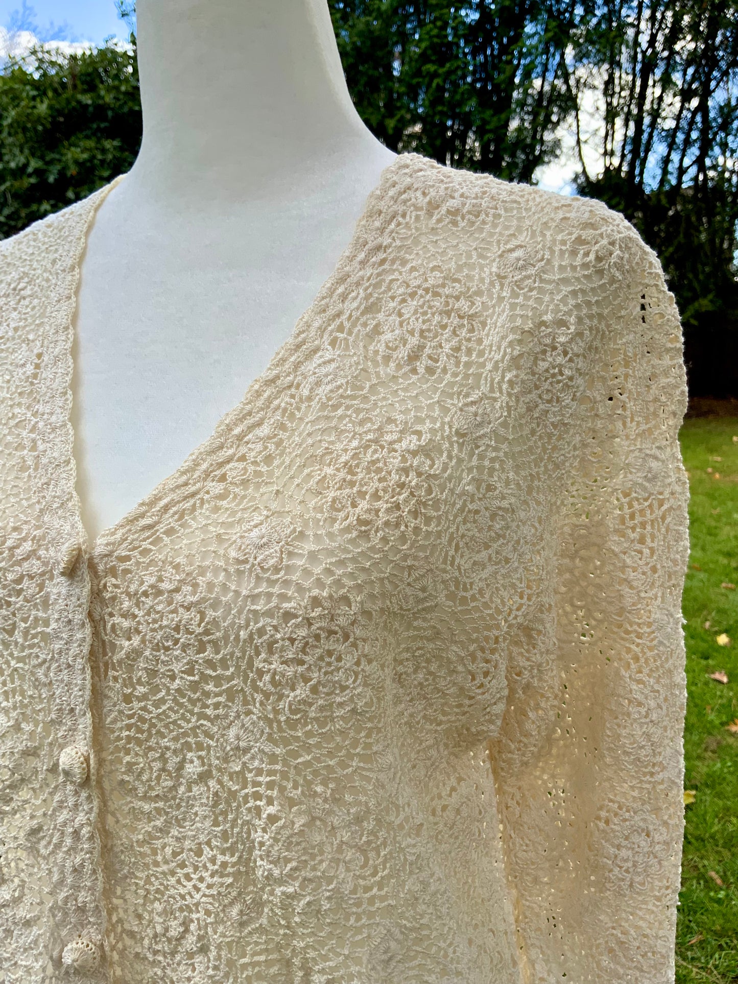 1950s Hand-Crocheted Ivory Lace Cardigan - 50BD