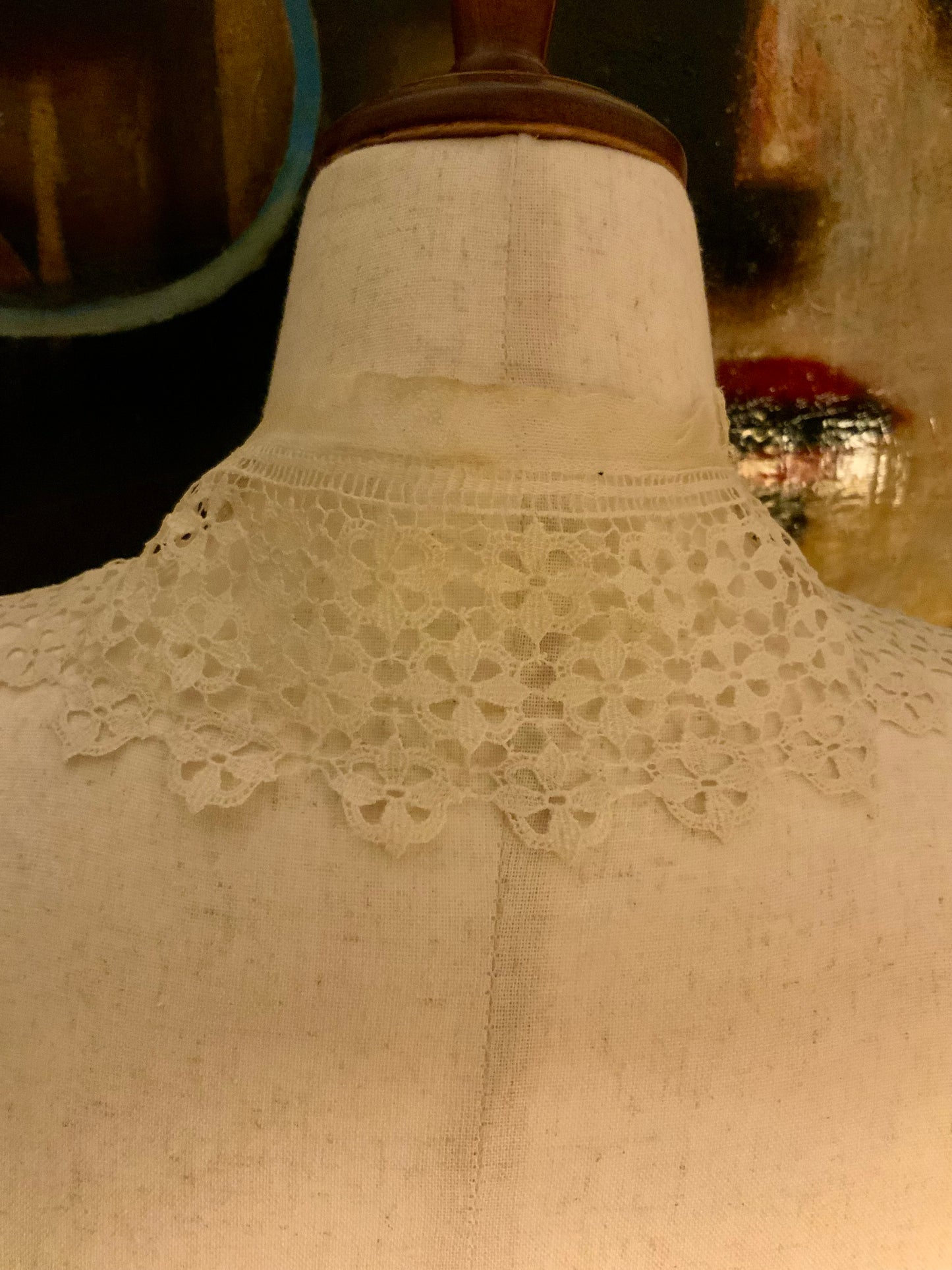Antique lace collar or trim with delicate floral pattern, ideal for styling, layering, or textile restoration projects.