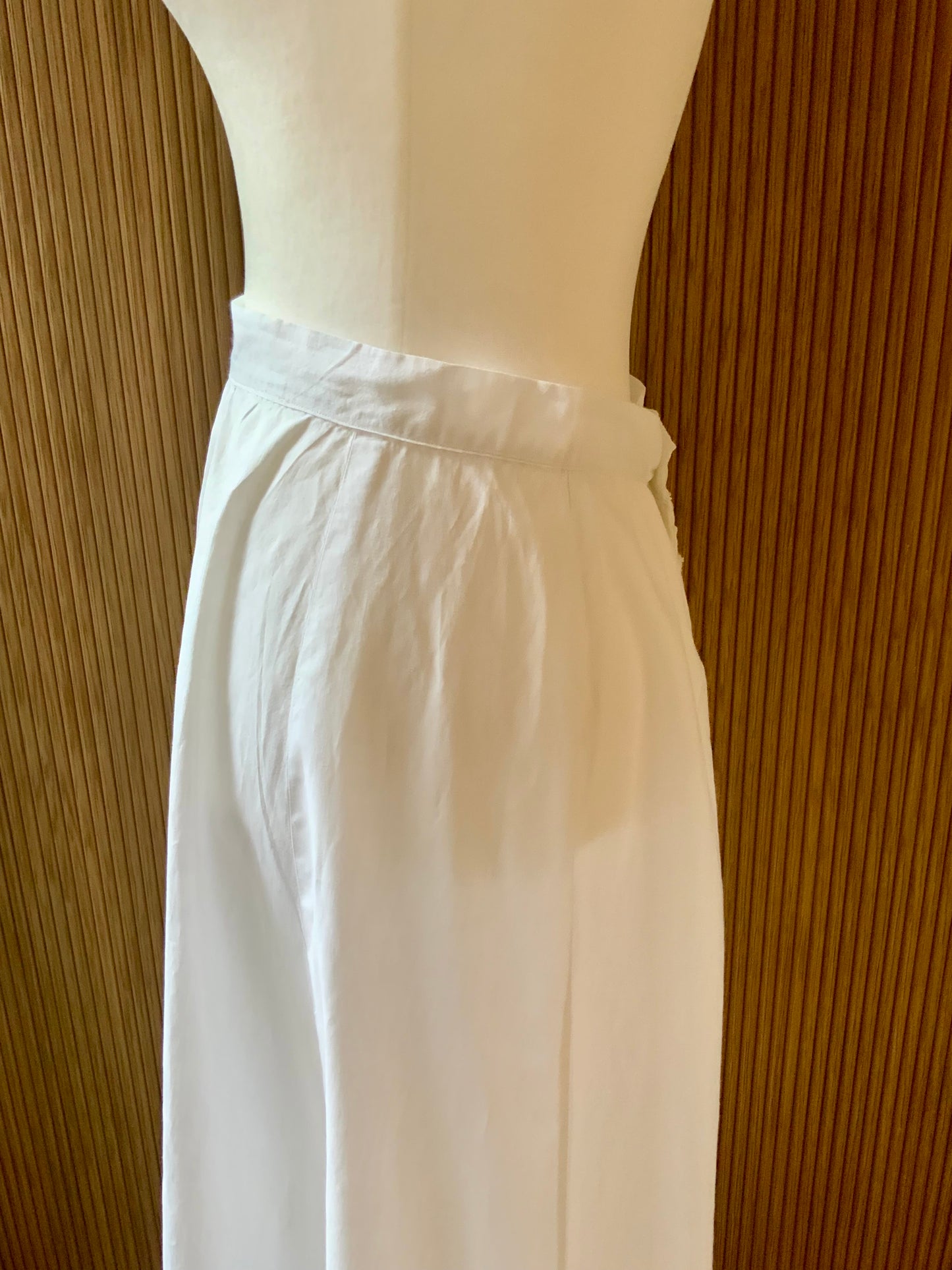 Edwardian White Cotton Petticoat Skirt | Antique Lace Hem | Hand-Repaired with Vintage Appliqués | High Waist-ED74