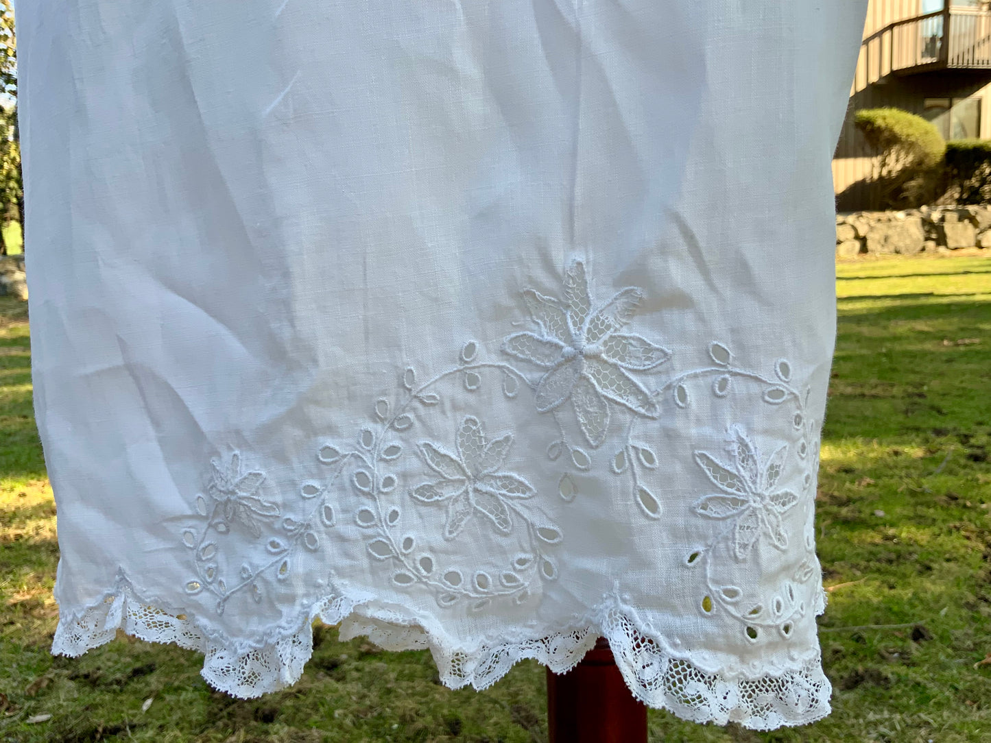 Antique Edwardian Split Drawers Bloomers – White Cotton Lingerie Pants with Hand Embroidery & Lace Hem – Early 1900s-ED71