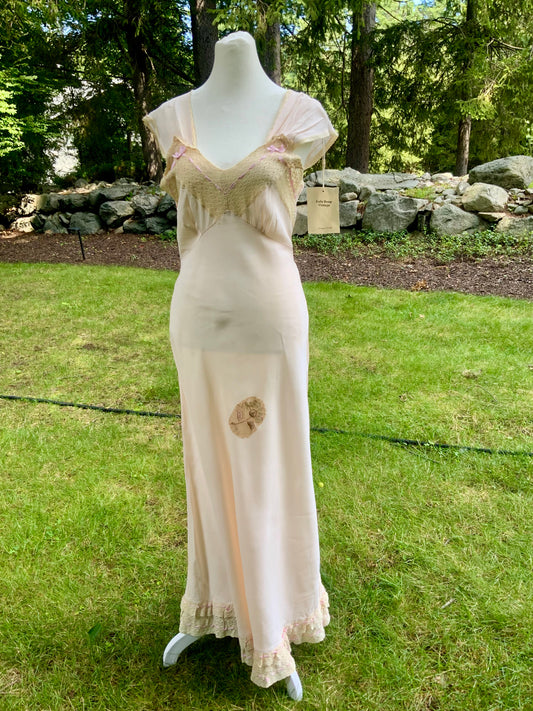 1930s Pale Peach Bias Cut Nightgown. Lace and Ribbonwork Boudoir Gown. Cap Sleeve Satin Lingerie.30CS