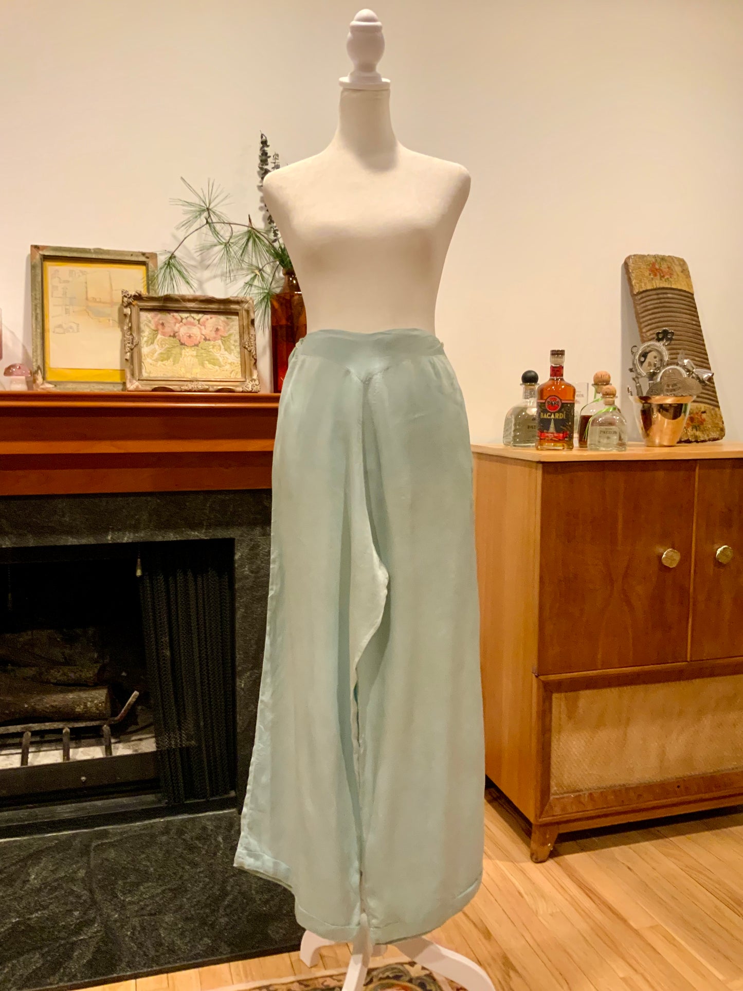 1930s Silk Pajama Pants – Pale Jade Vintage Lounge Trousers - 30AX