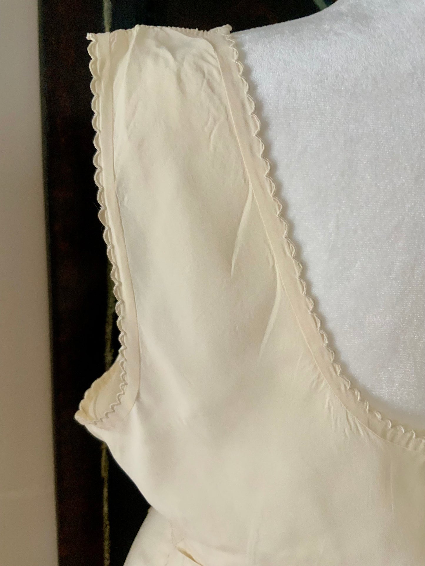 Antique 1930s–40s Pure Silk Nightgown — Ivory Bias Cut Slip Dress with Pintucks & Embroidery-40AT