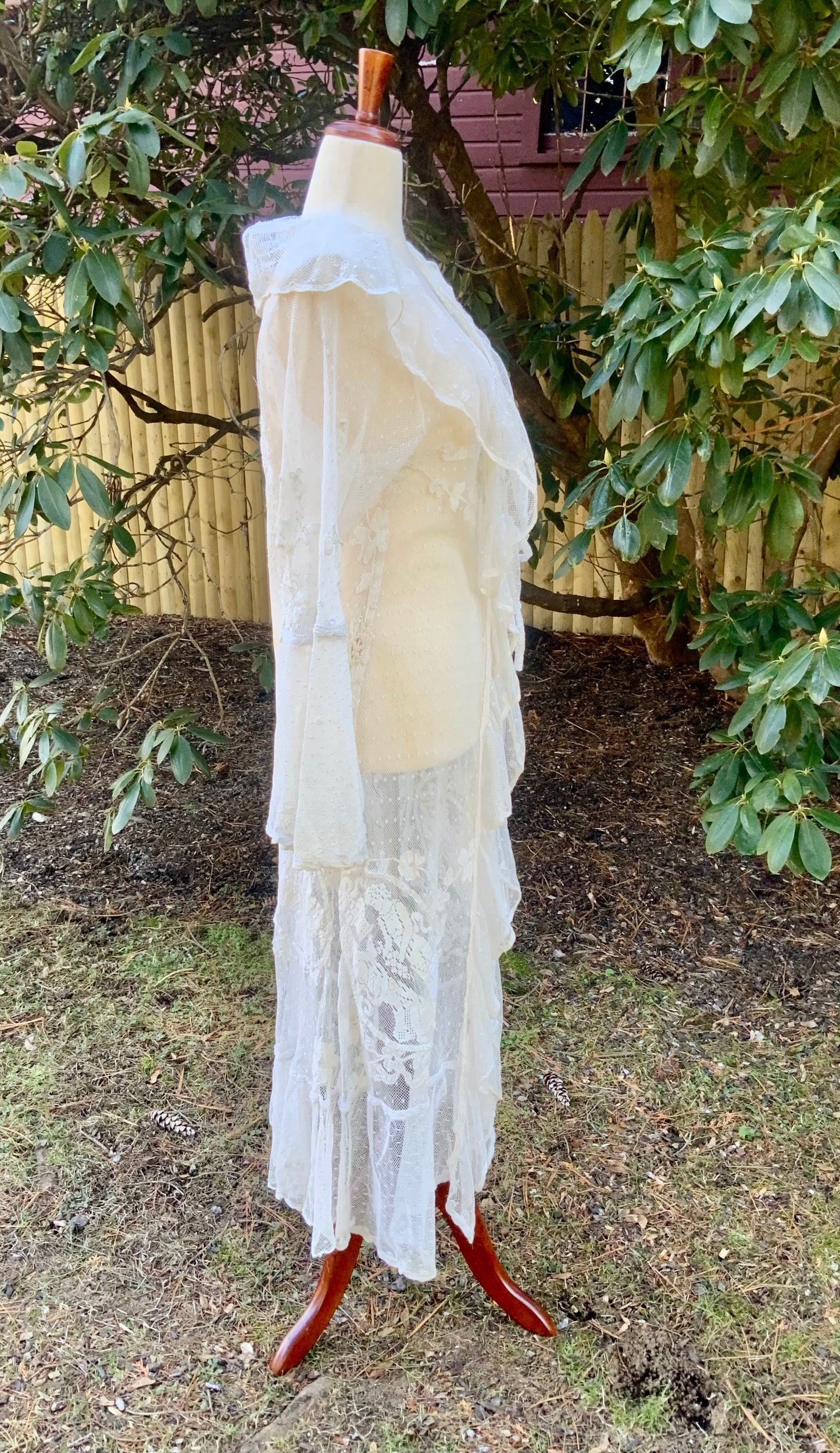 Museum-Quality Edwardian Lace Ceremonial Lingerie Tunic, Circa 1900–1910-ED30