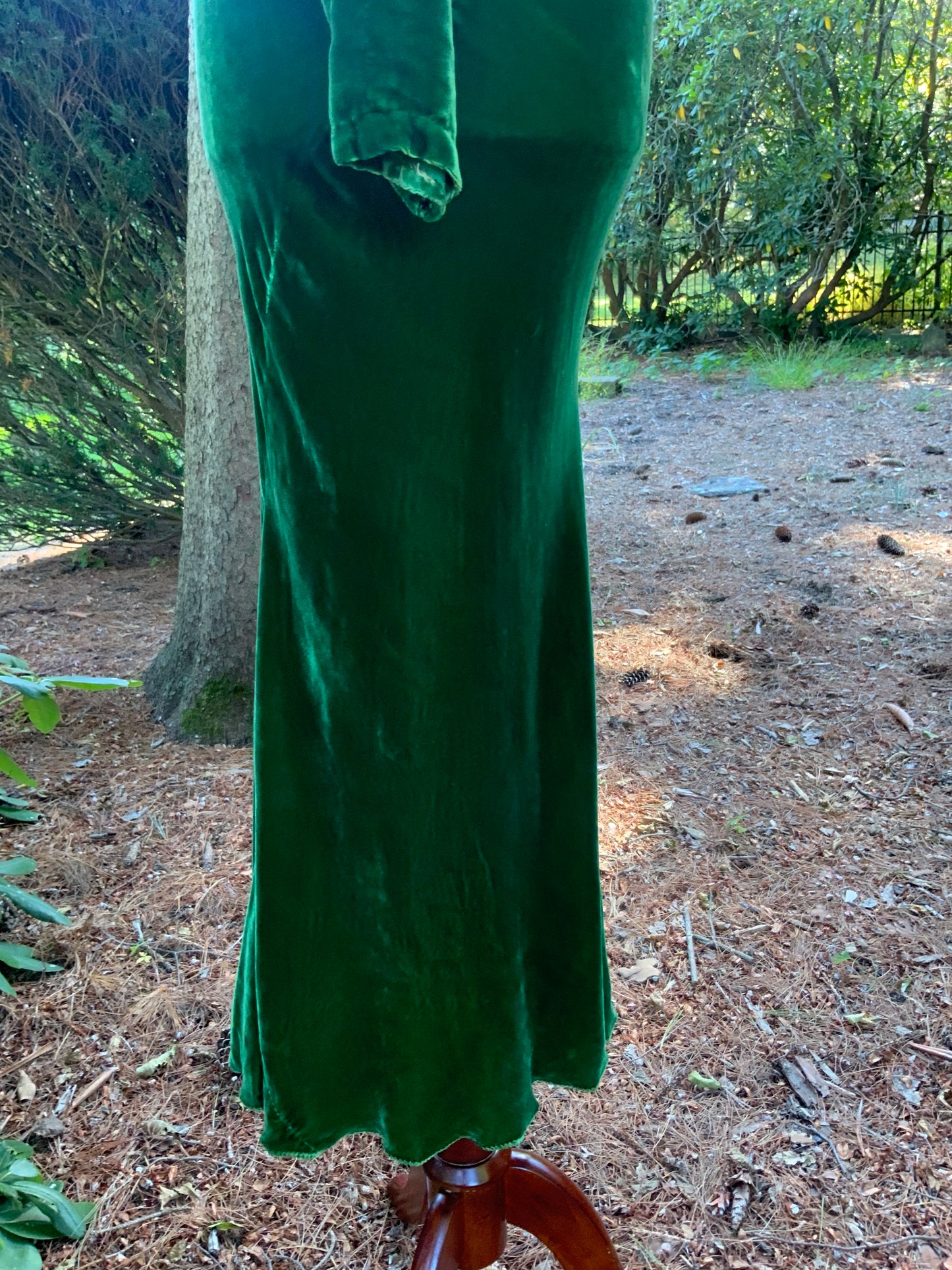 Green Velvet Evening Dress - Late 30s - 30AM
