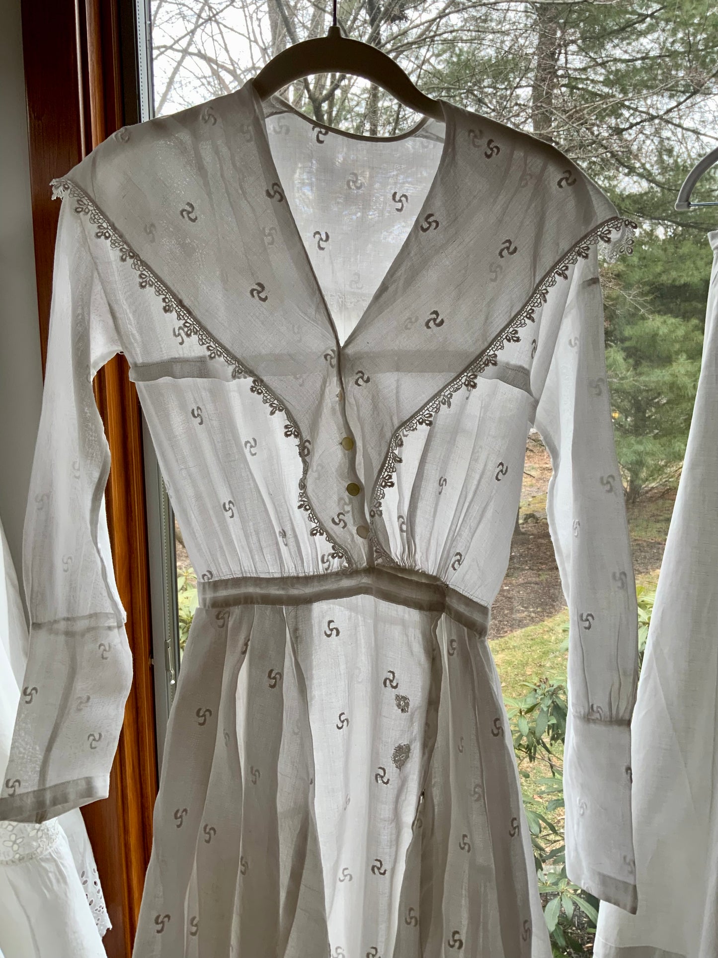 Edwardian Lingerie Dress 1915–1925 Sheer Embroidered Cotton with Lace Detail-ED73