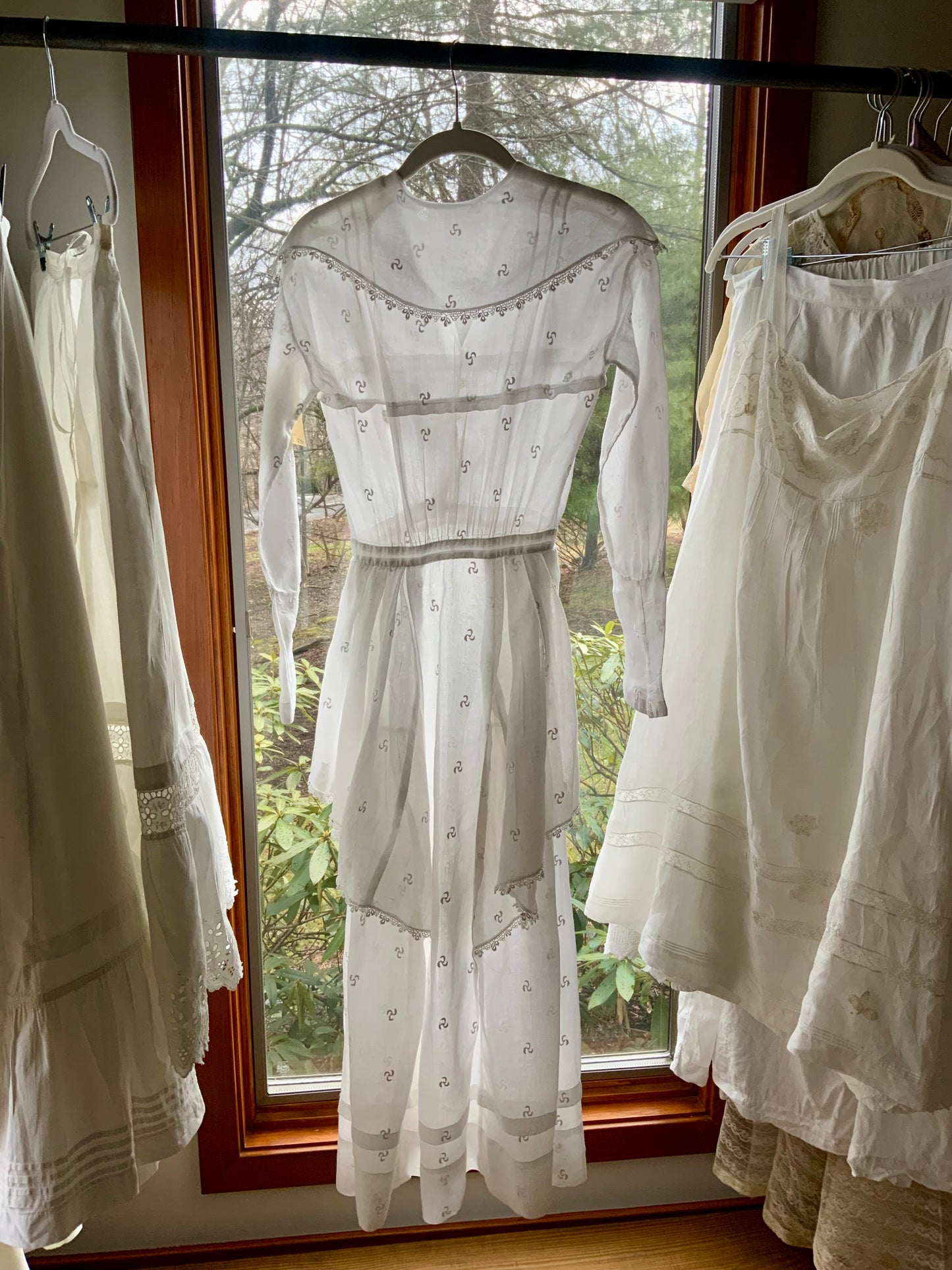 Edwardian Lingerie Dress 1915–1925 Sheer Embroidered Cotton with Lace Detail-ED73