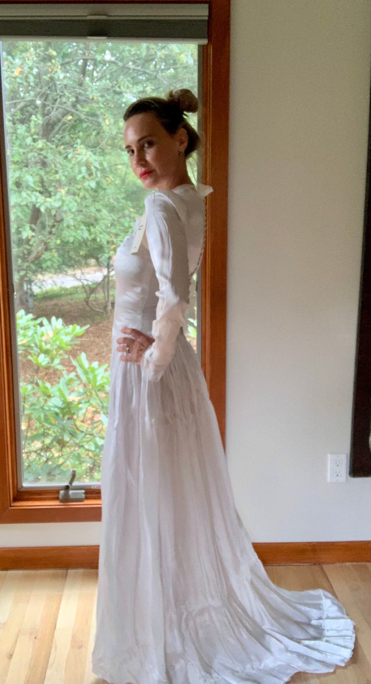 Satin Wedding Dress - 40s -40AI