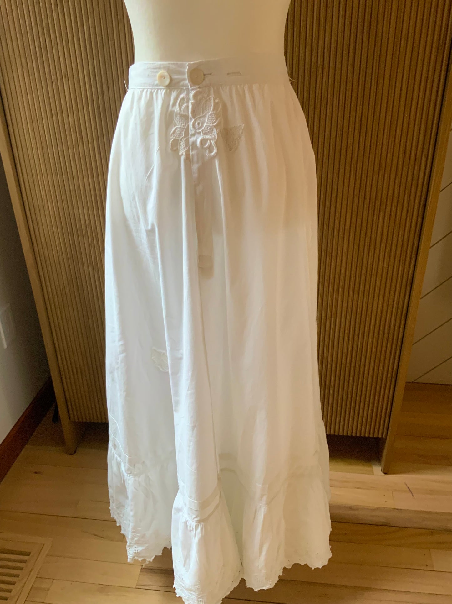 Edwardian White Cotton Petticoat Skirt | Antique Lace Hem | Hand-Repaired with Vintage Appliqués | High Waist-ED74