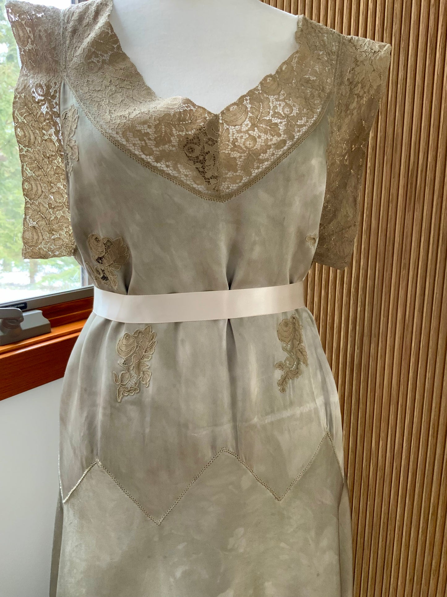 1930s Hand-Dyed Silk Satin Gown with Lace Cap Sleeves - 40AF