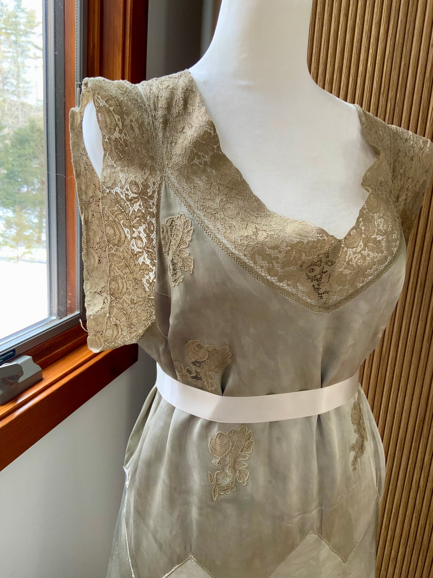 1930s Hand-Dyed Silk Satin Gown with Lace Cap Sleeves - 40AF