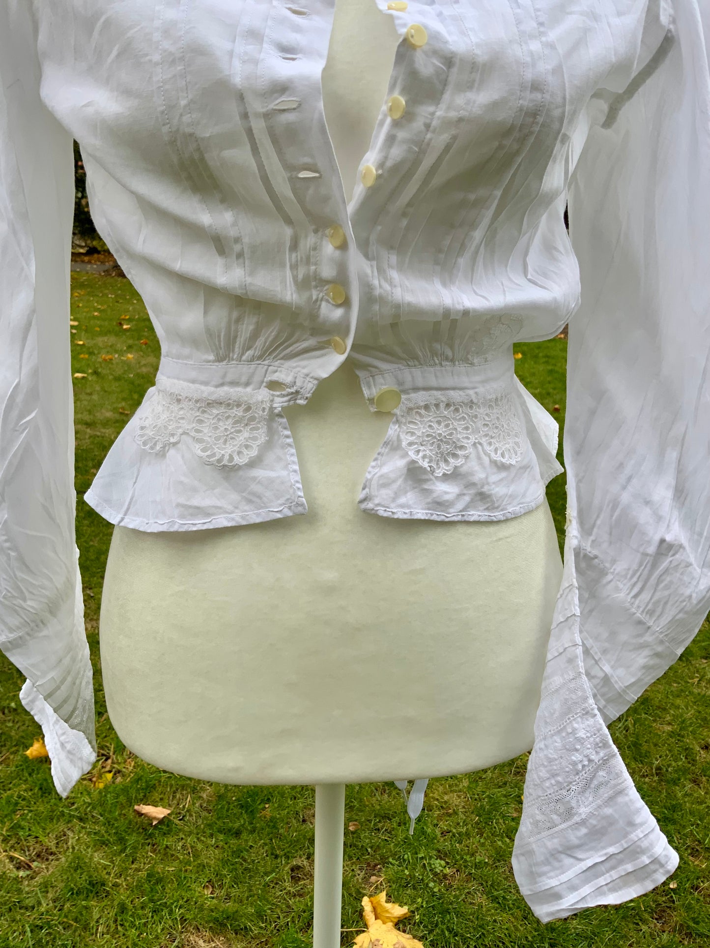 Edwardian White Cotton & Lace Shirtwaist (1905–1912) |ED34
