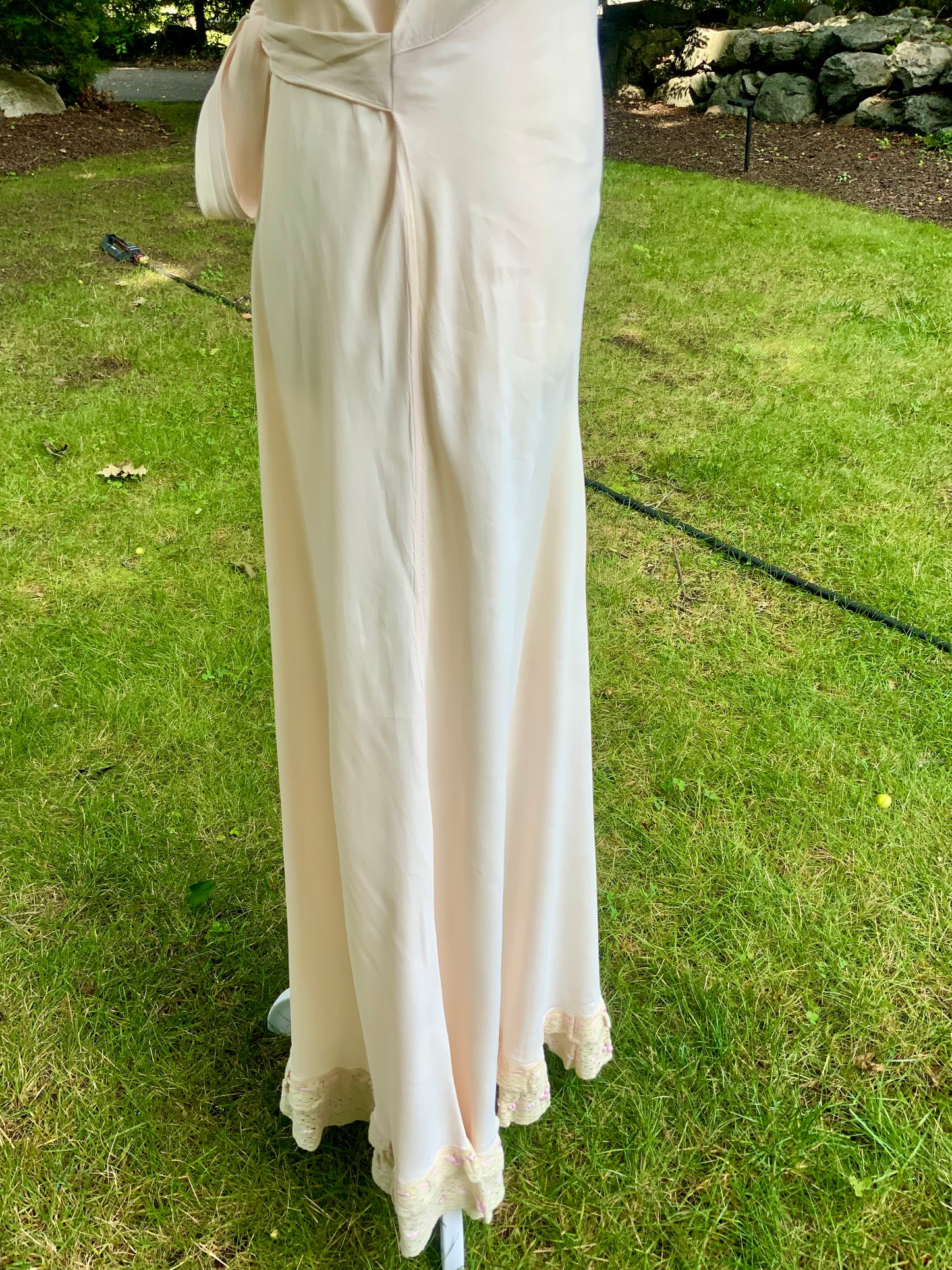 1930s Pale Peach Bias Cut Nightgown. Lace and Ribbonwork Boudoir Gown. Cap Sleeve Satin Lingerie.30CS