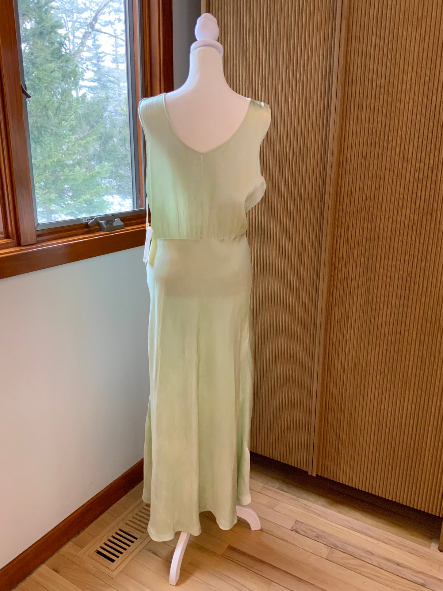 1930s Silk Satin Bias Cut Gown – Hand Dyed Celadon Mint – Vintage Lace Evening Slip Dress
40U