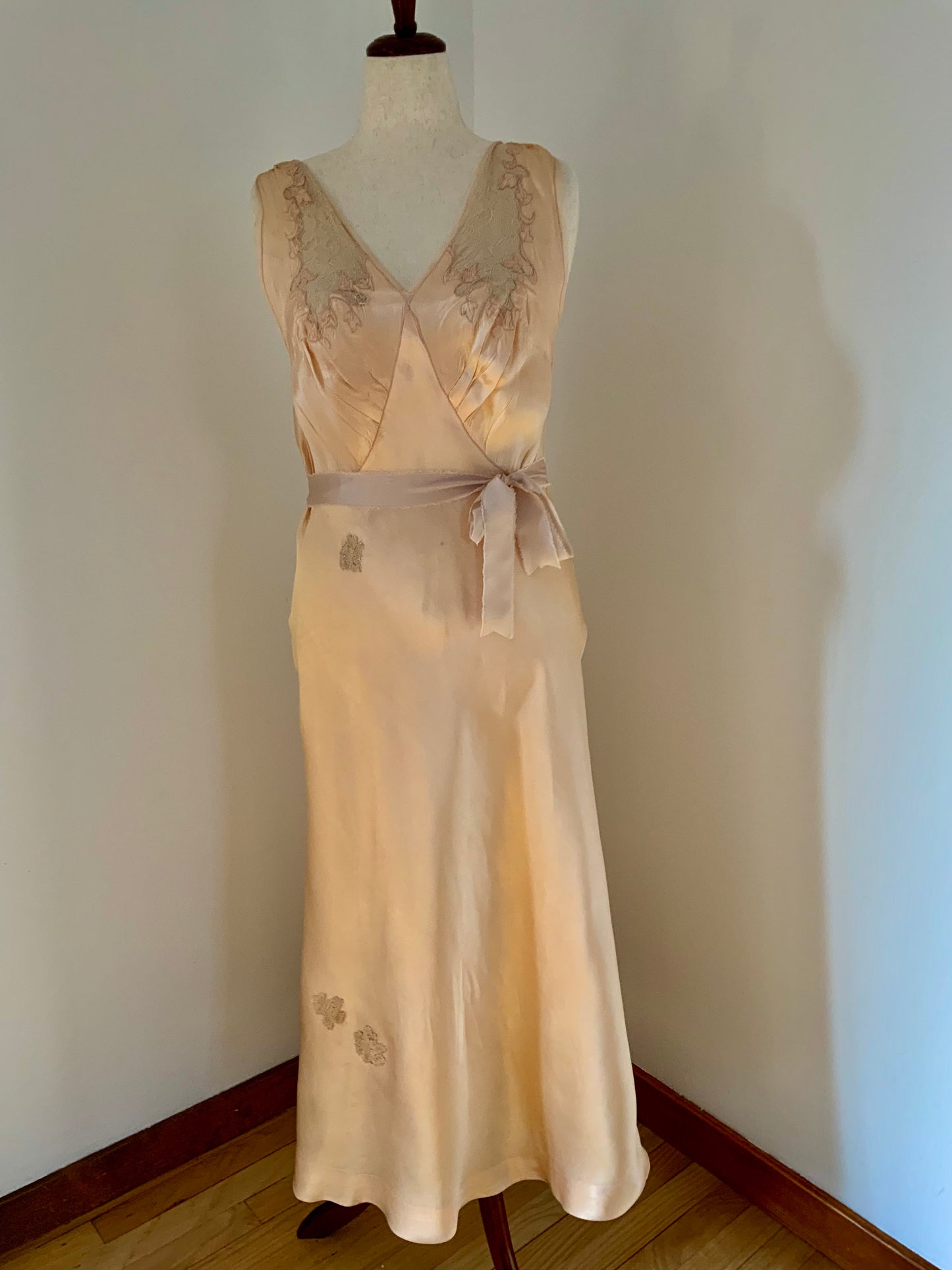Vintage Hand-Dyed Silk Slip Dress with Lace Bodice | 30s–40s
 - 40AW