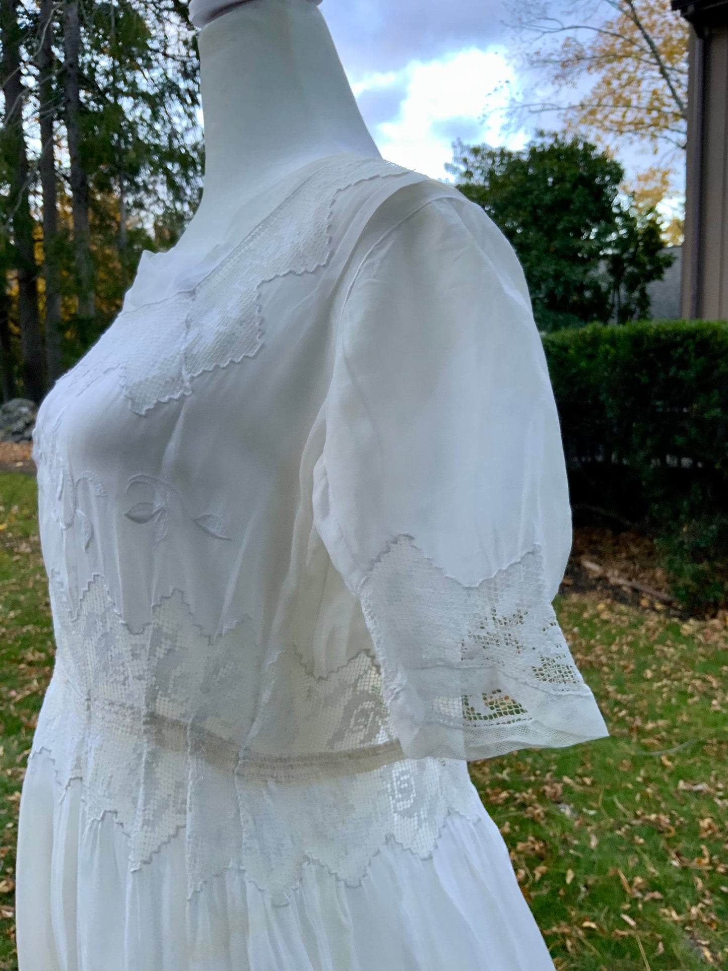 Edwardian Tea Dress in with Handmade Lace & Embroidery | c.1905–1915 - ED30