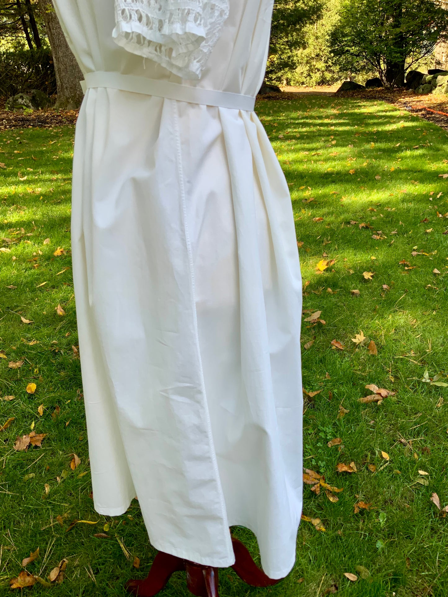 Edwardian White Cotton & Lace Nightgown | Heirloom Vintage  - 1905/1915 - ED21