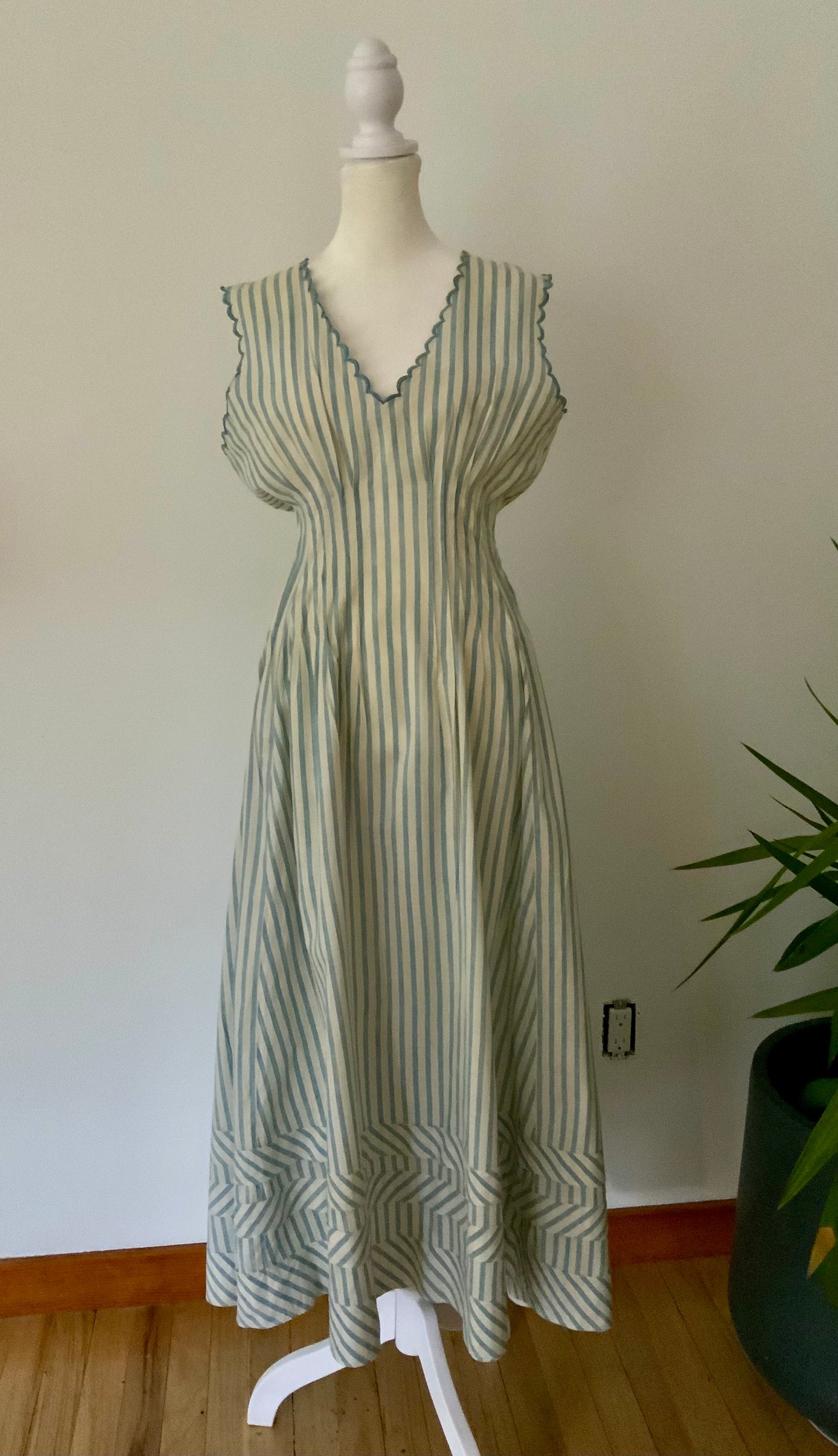 Rare 1915–1922 Edwardian Blue & Ivory Striped Cotton Summer Dress with Chevron Hem-ED42