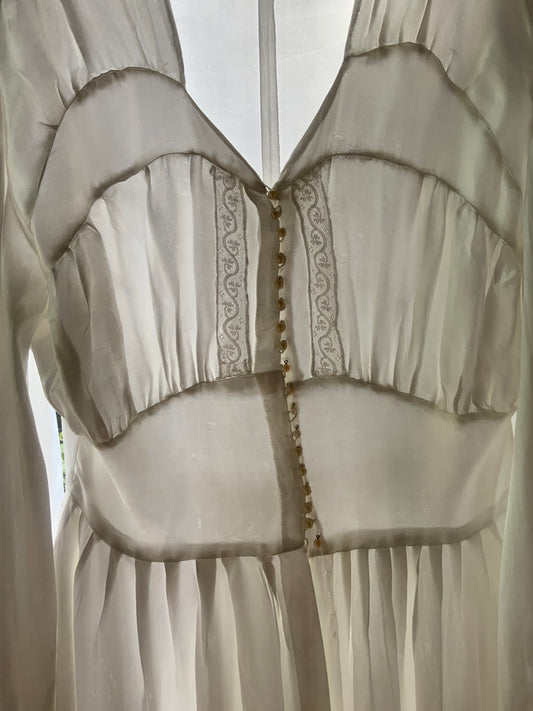 Vintage 1960s 1970s White Floral Jacquard Satin Robe with Pearl Buttons and Lace Appliqués.60R