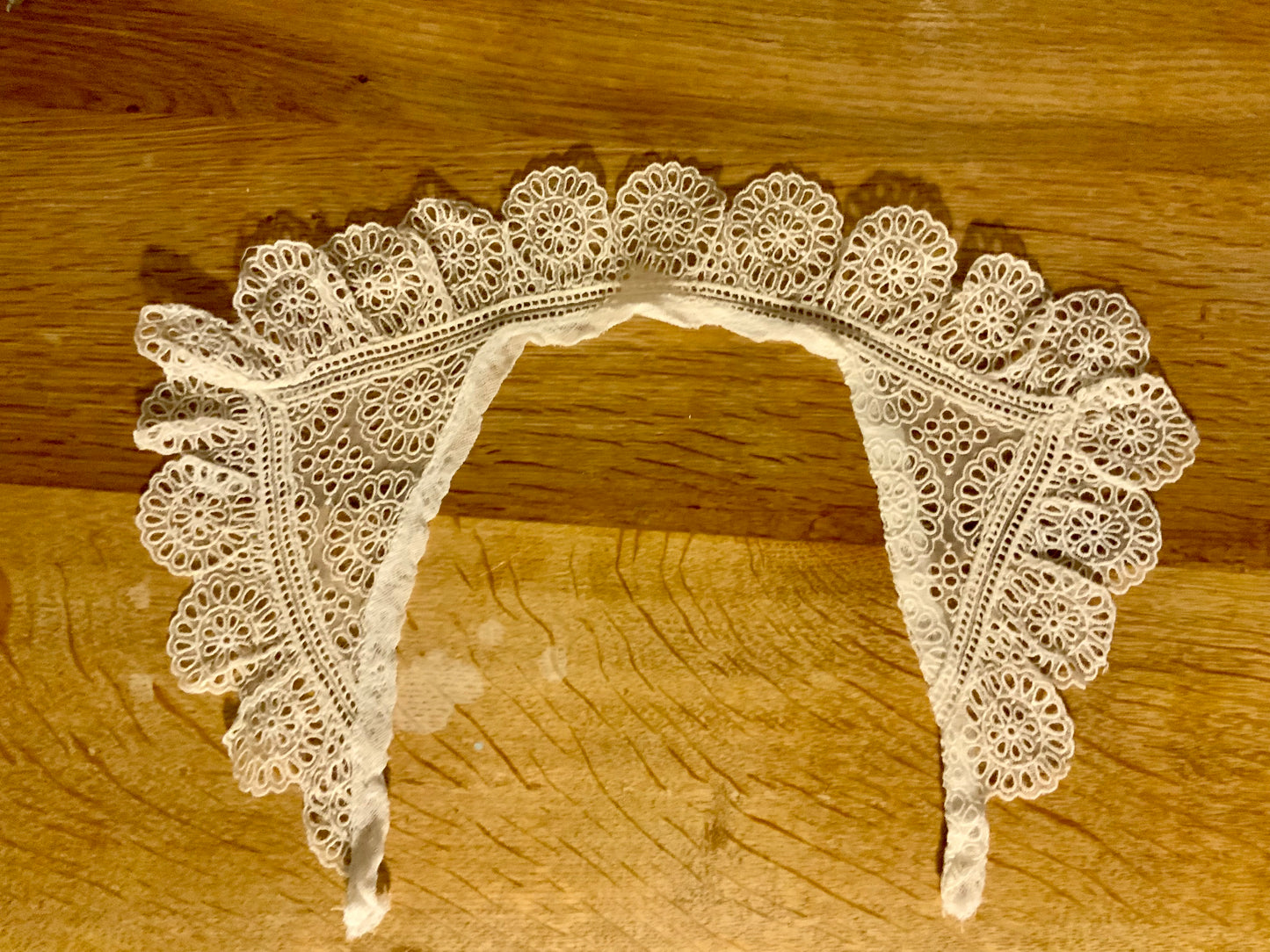 Antique Lace Collar Guipure Floral Cutwork Collar Edwardian Style Dress Trim Wearable Piece