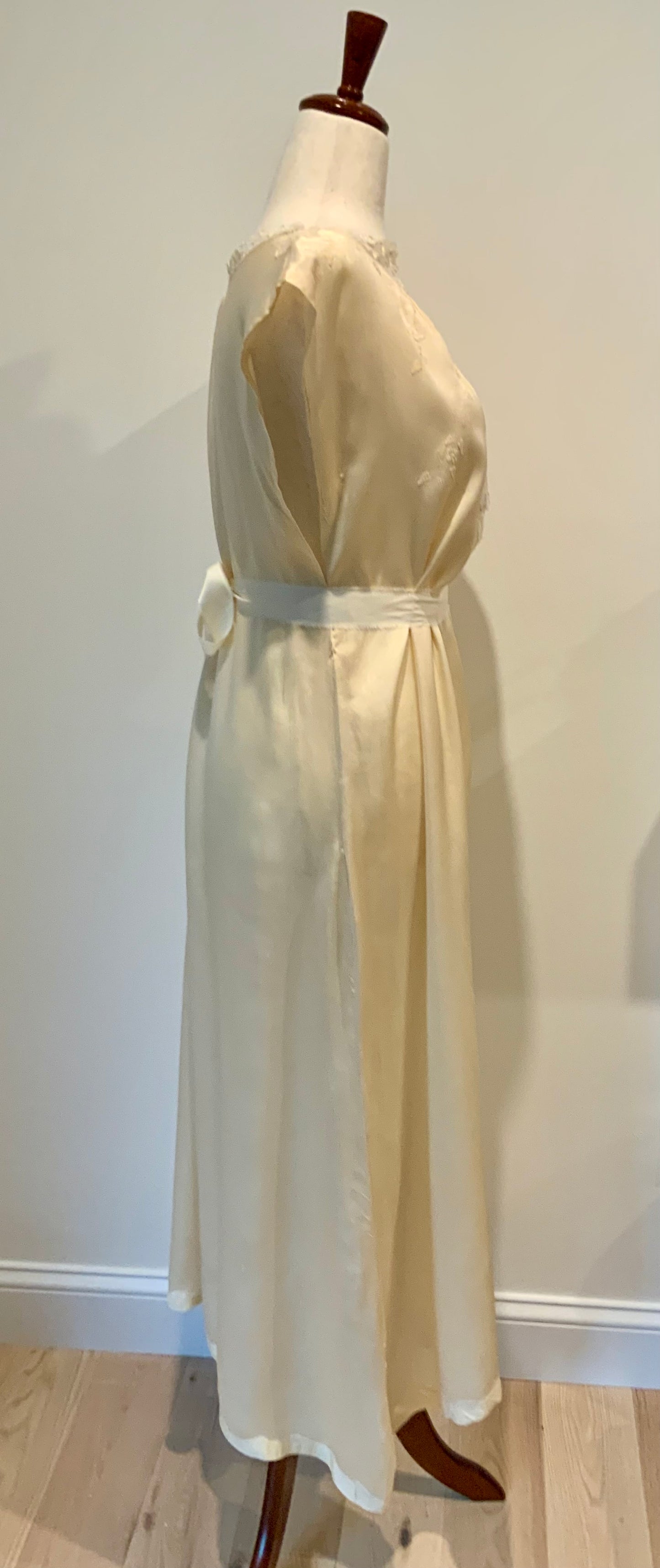 Iconic 1930s Champagne Pure Silk Nightgown | Reimagined Vintage Silk Dress-20ax