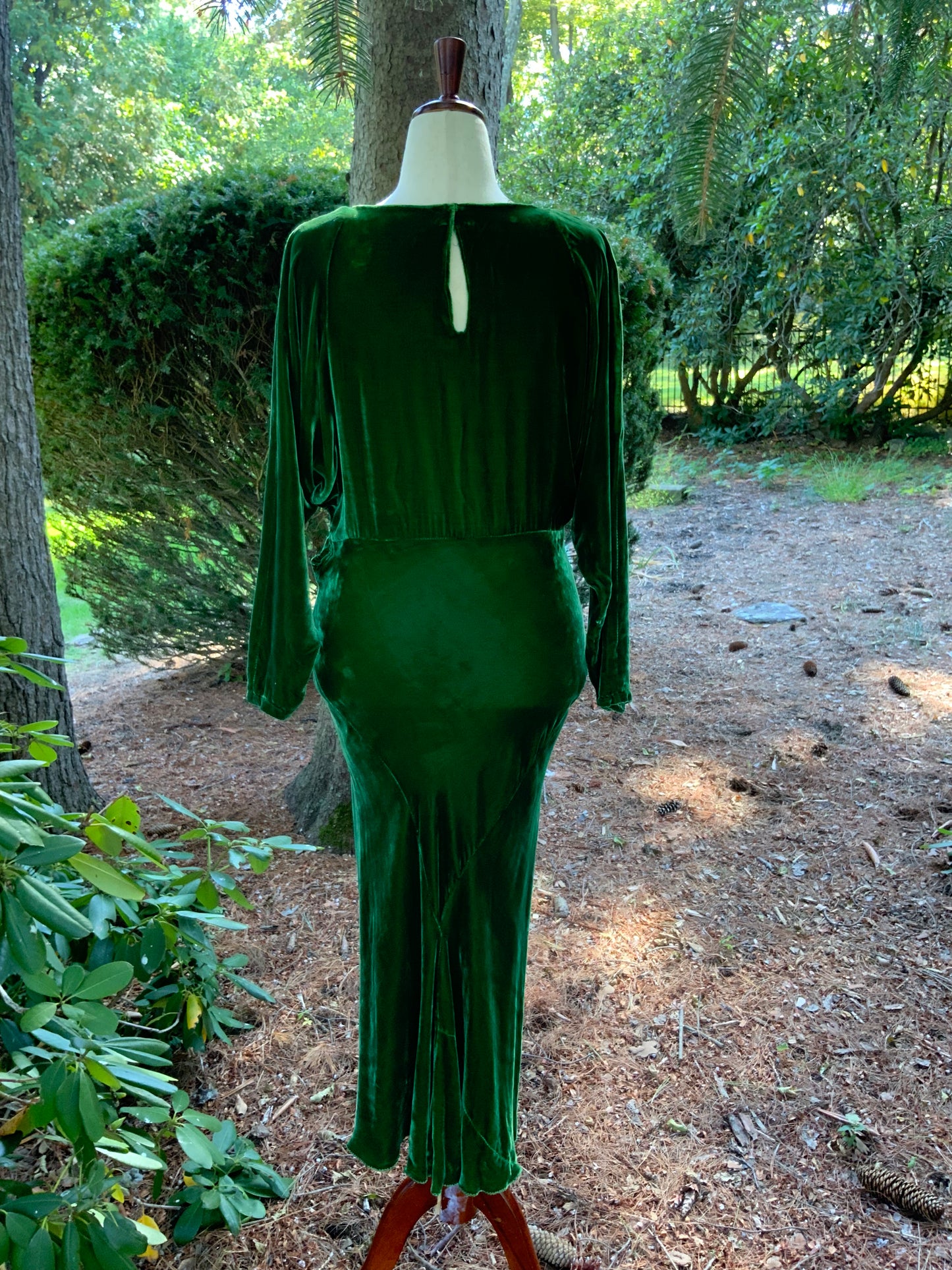 Green Velvet Evening Dress - Late 30s - 30AM