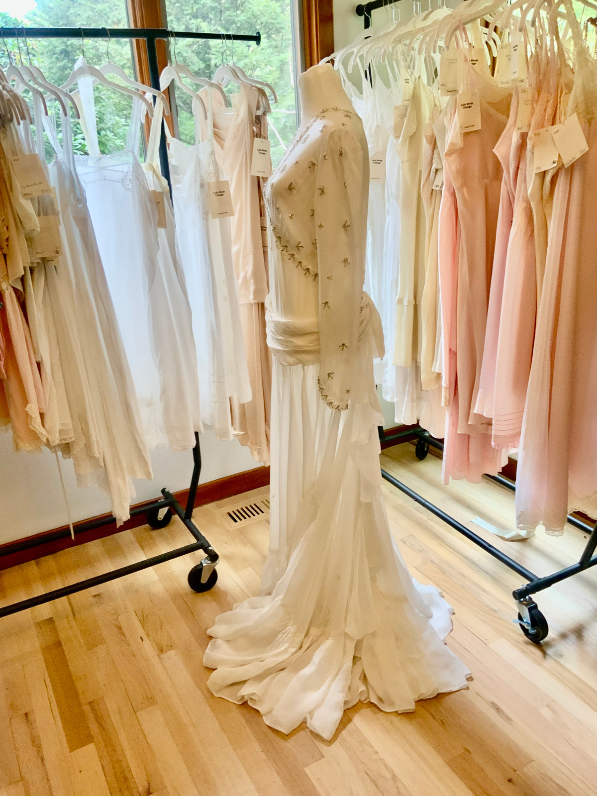 Circa 1940s Ivory Chiffon Wedding Gown with Beaded Shell Motifs and Lace Appliqués.40CH.